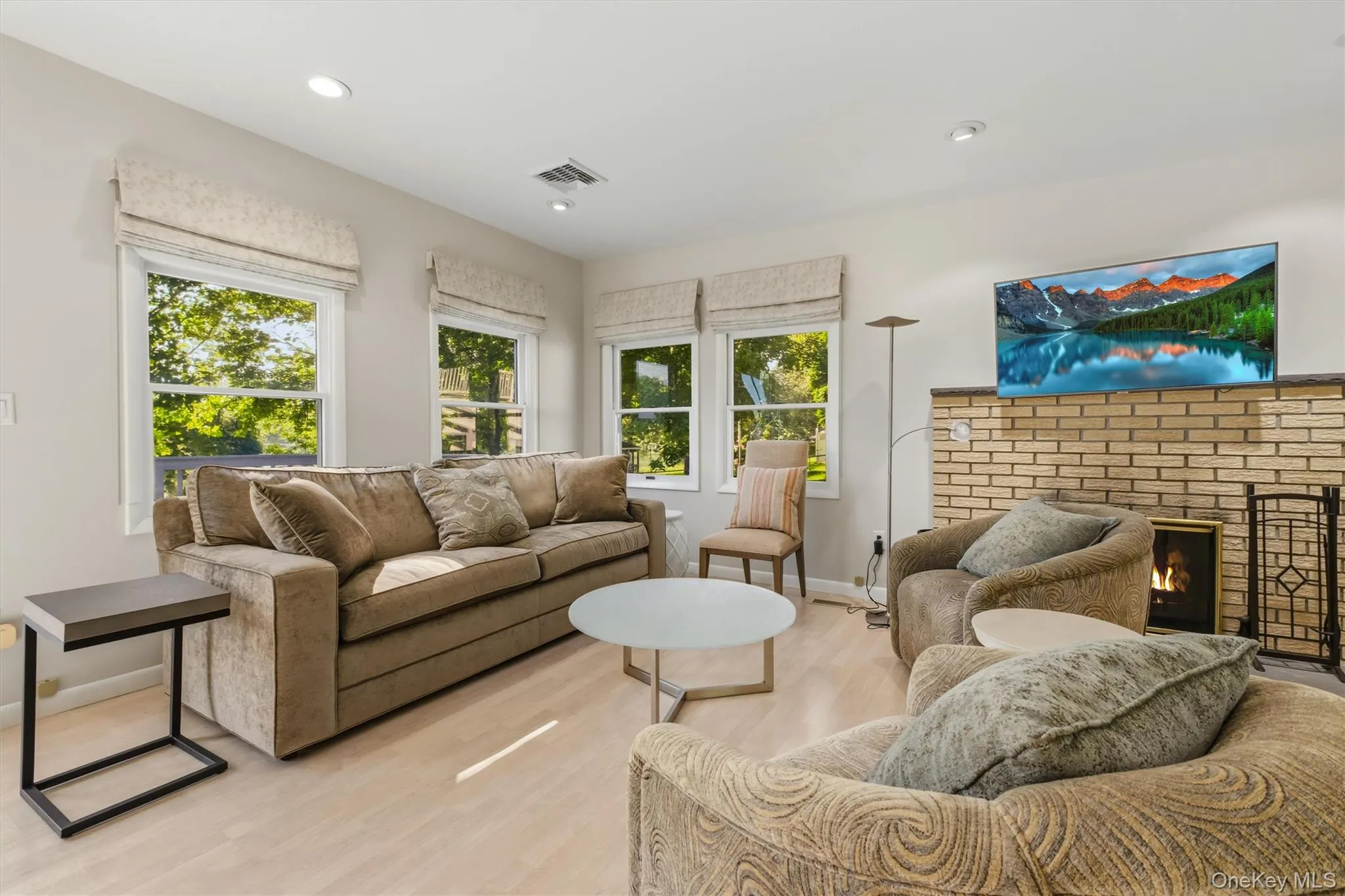 136 Lake Road, New Windsor, NY, 2 Bedrooms Bedrooms, 5 Rooms Rooms,1 BathroomBathrooms,Residential,For Rent,Lake,0,1030769 136 Lake Road, New Windsor, NY, 2 Bedrooms Bedrooms, 5 Rooms Rooms,1 BathroomBathrooms,Residential,For Rent,Lake,0,1030769