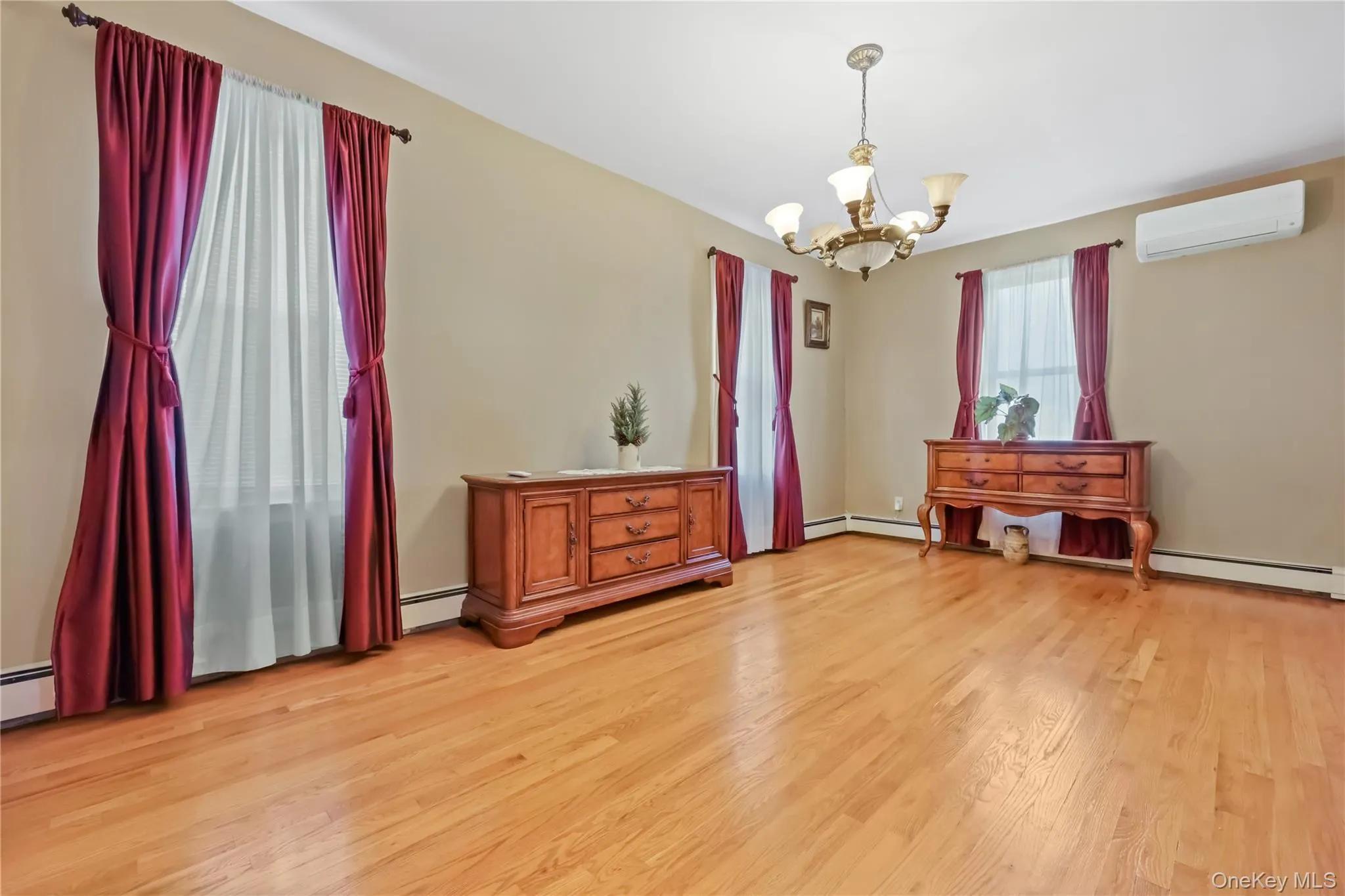29 Brookridge Avenue, Eastchester, NY, 3 Bedrooms Bedrooms, 7 Rooms Rooms,3 BathroomsBathrooms,Residential Lease,For Rent,Brookridge,0,1030778 29 Brookridge Avenue, Eastchester, NY, 3 Bedrooms Bedrooms, 7 Rooms Rooms,3 BathroomsBathrooms,Residential Lease,For Rent,Brookridge,0,1030778