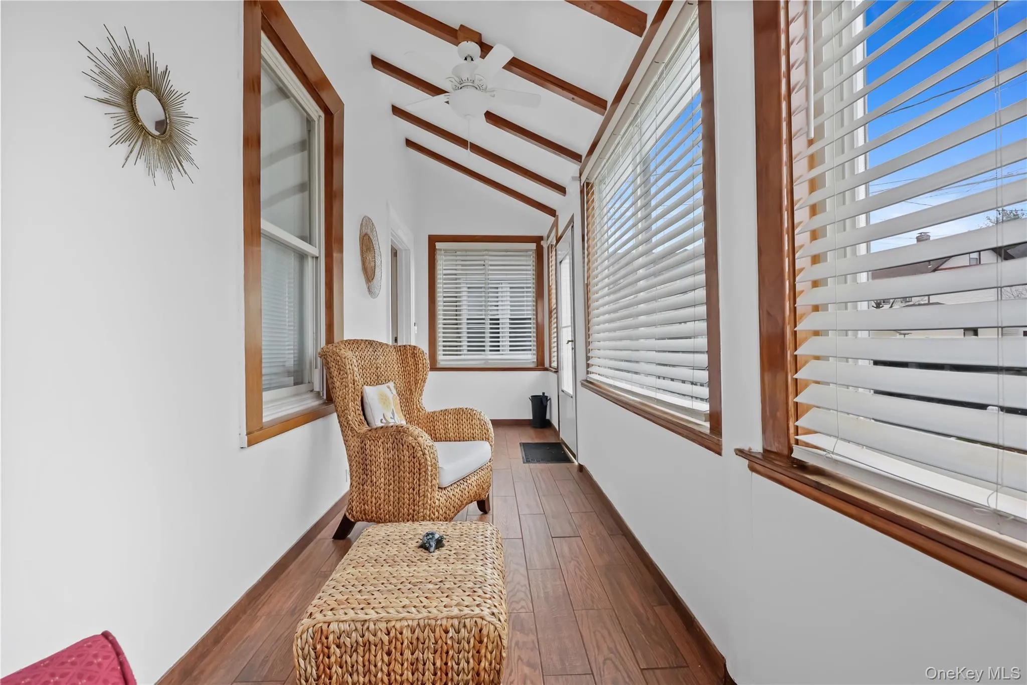 29 Brookridge Avenue, Eastchester, NY, 3 Bedrooms Bedrooms, 7 Rooms Rooms,3 BathroomsBathrooms,Residential Lease,For Rent,Brookridge,0,1030778 29 Brookridge Avenue, Eastchester, NY, 3 Bedrooms Bedrooms, 7 Rooms Rooms,3 BathroomsBathrooms,Residential Lease,For Rent,Brookridge,0,1030778
