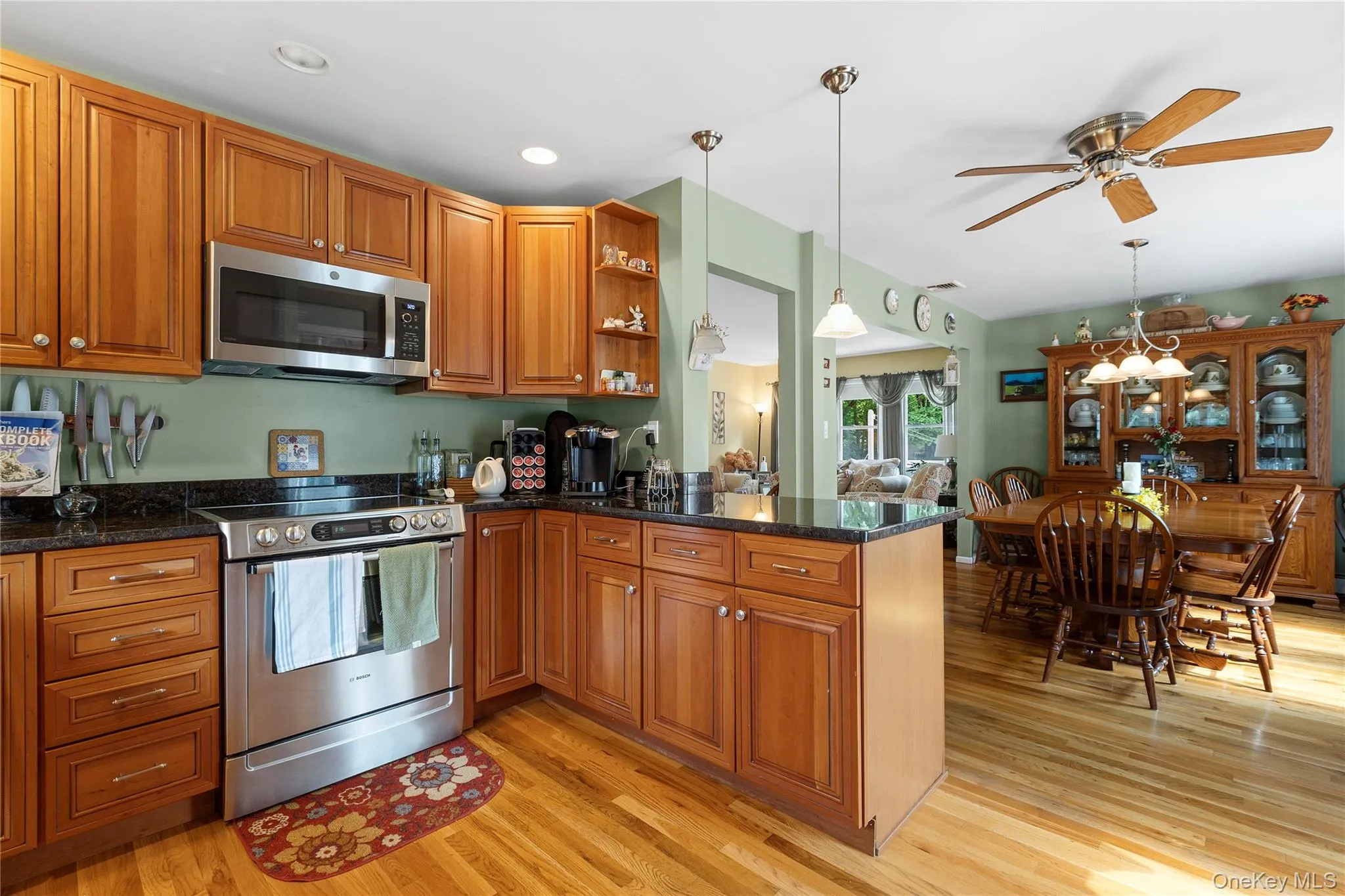 15 Hood Place, Cortlandt, NY, 3 Bedrooms Bedrooms, 7 Rooms Rooms,2 BathroomsBathrooms,Residential,For Rent,Hood,0,1030782 15 Hood Place, Cortlandt, NY, 3 Bedrooms Bedrooms, 7 Rooms Rooms,2 BathroomsBathrooms,Residential,For Rent,Hood,0,1030782