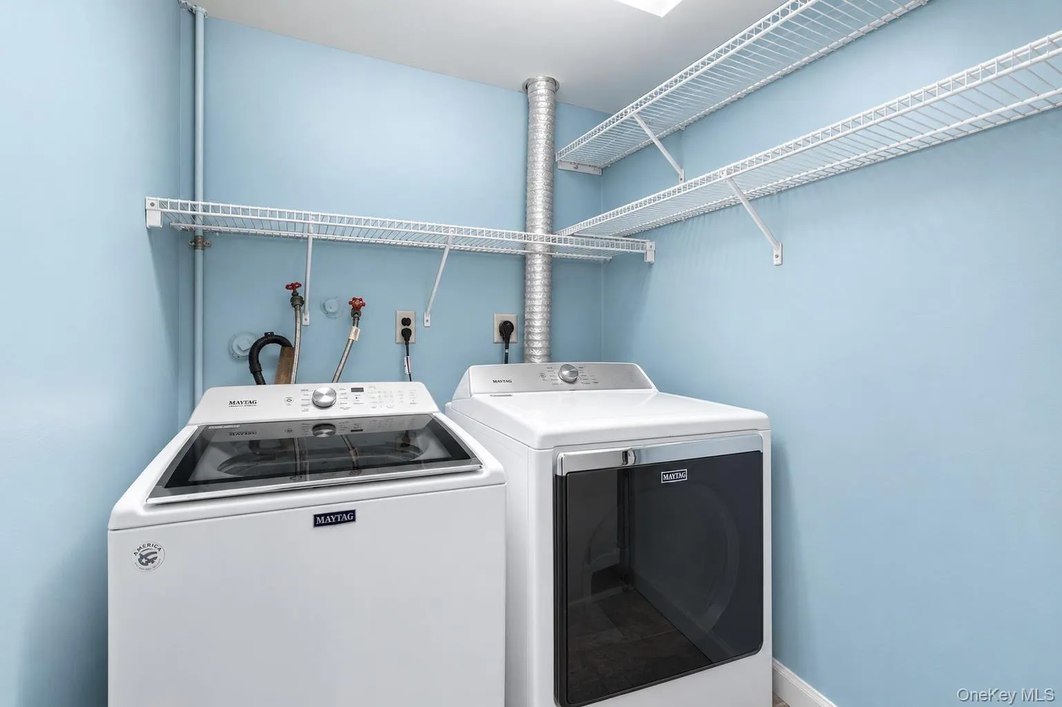 15 Hood Place, Cortlandt, NY, 3 Bedrooms Bedrooms, 7 Rooms Rooms,2 BathroomsBathrooms,Residential,For Rent,Hood,0,1030782 15 Hood Place, Cortlandt, NY, 3 Bedrooms Bedrooms, 7 Rooms Rooms,2 BathroomsBathrooms,Residential,For Rent,Hood,0,1030782