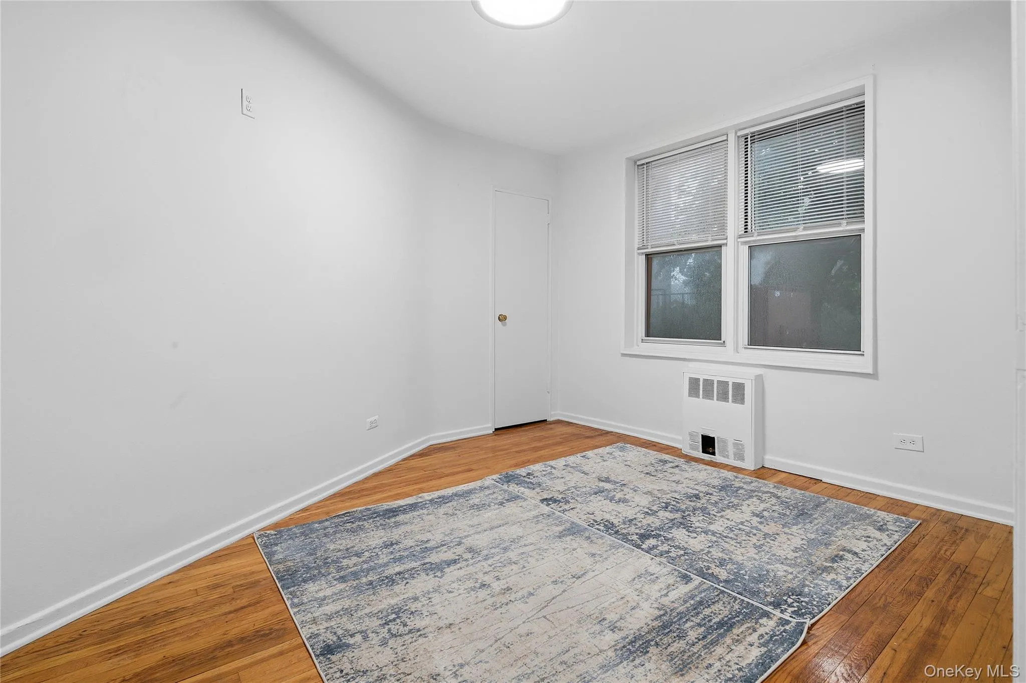 74-45 Yellowstone Boulevard, New York, NY, 1 Bedroom Bedrooms, 5 Rooms Rooms,1 BathroomBathrooms,Residential,For Rent,Yellowstone,0,1030783 74-45 Yellowstone Boulevard, New York, NY, 1 Bedroom Bedrooms, 5 Rooms Rooms,1 BathroomBathrooms,Residential,For Rent,Yellowstone,0,1030783