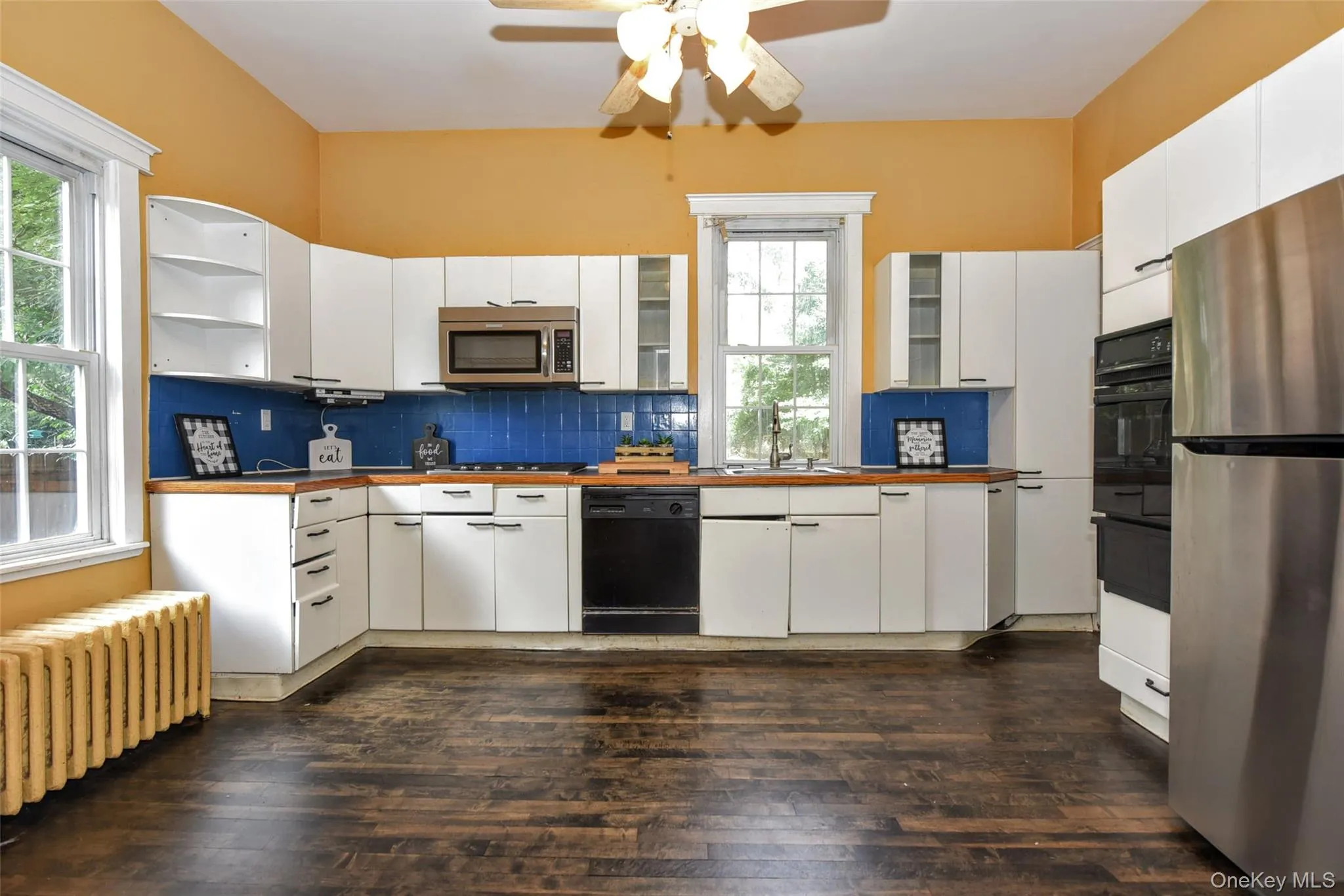 127 Hunt Avenue, Orangetown, NY, 3 Bedrooms Bedrooms, 7 Rooms Rooms,1 BathroomBathrooms,Residential,For Rent,Hunt,0,1030784 127 Hunt Avenue, Orangetown, NY, 3 Bedrooms Bedrooms, 7 Rooms Rooms,1 BathroomBathrooms,Residential,For Rent,Hunt,0,1030784
