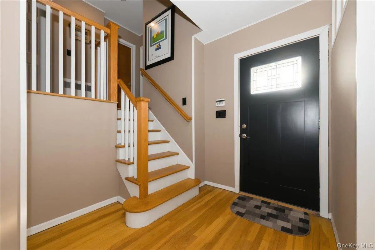 658 Richmond Road, Hempstead, NY, 3 Bedrooms Bedrooms, 7 Rooms Rooms,2 BathroomsBathrooms,Residential,For Rent,Richmond,0,1030787 658 Richmond Road, Hempstead, NY, 3 Bedrooms Bedrooms, 7 Rooms Rooms,2 BathroomsBathrooms,Residential,For Rent,Richmond,0,1030787