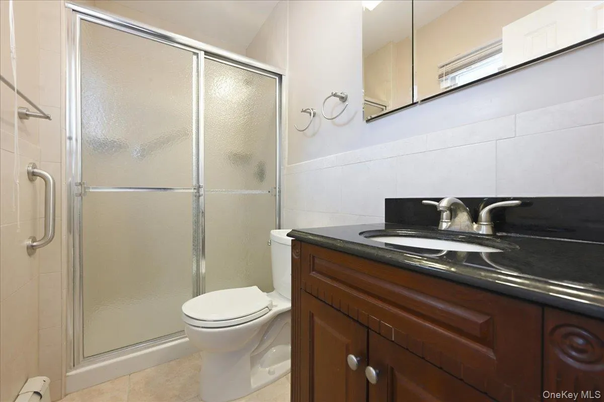 658 Richmond Road, Hempstead, NY, 3 Bedrooms Bedrooms, 7 Rooms Rooms,2 BathroomsBathrooms,Residential,For Rent,Richmond,0,1030787 658 Richmond Road, Hempstead, NY, 3 Bedrooms Bedrooms, 7 Rooms Rooms,2 BathroomsBathrooms,Residential,For Rent,Richmond,0,1030787