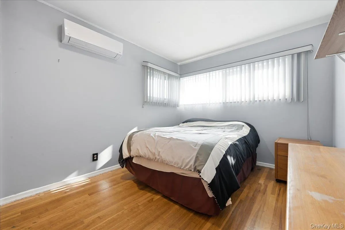 658 Richmond Road, Hempstead, NY, 3 Bedrooms Bedrooms, 7 Rooms Rooms,2 BathroomsBathrooms,Residential,For Rent,Richmond,0,1030787 658 Richmond Road, Hempstead, NY, 3 Bedrooms Bedrooms, 7 Rooms Rooms,2 BathroomsBathrooms,Residential,For Rent,Richmond,0,1030787