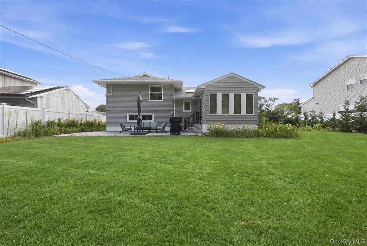 658 Richmond Road, Hempstead, NY, 3 Bedrooms Bedrooms, 7 Rooms Rooms,2 BathroomsBathrooms,Residential,For Rent,Richmond,0,1030787 658 Richmond Road, Hempstead, NY, 3 Bedrooms Bedrooms, 7 Rooms Rooms,2 BathroomsBathrooms,Residential,For Rent,Richmond,0,1030787