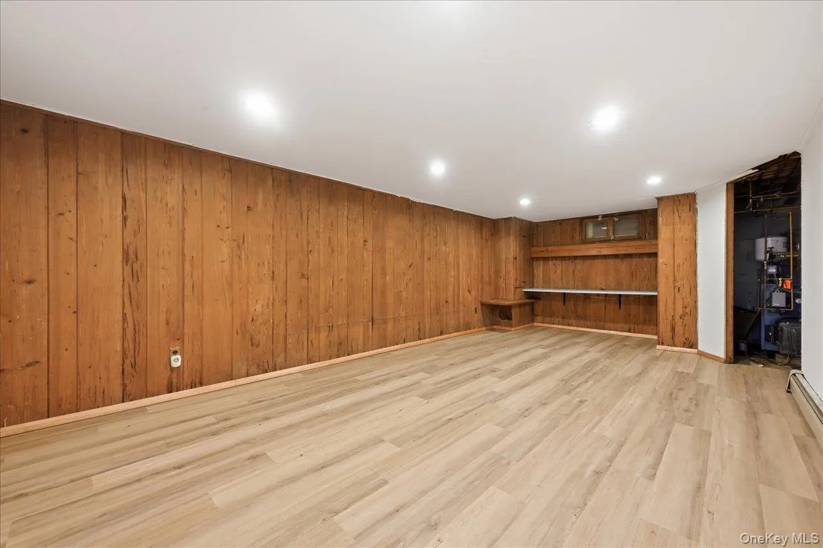 658 Richmond Road, Hempstead, NY, 3 Bedrooms Bedrooms, 7 Rooms Rooms,2 BathroomsBathrooms,Residential,For Rent,Richmond,0,1030787 658 Richmond Road, Hempstead, NY, 3 Bedrooms Bedrooms, 7 Rooms Rooms,2 BathroomsBathrooms,Residential,For Rent,Richmond,0,1030787