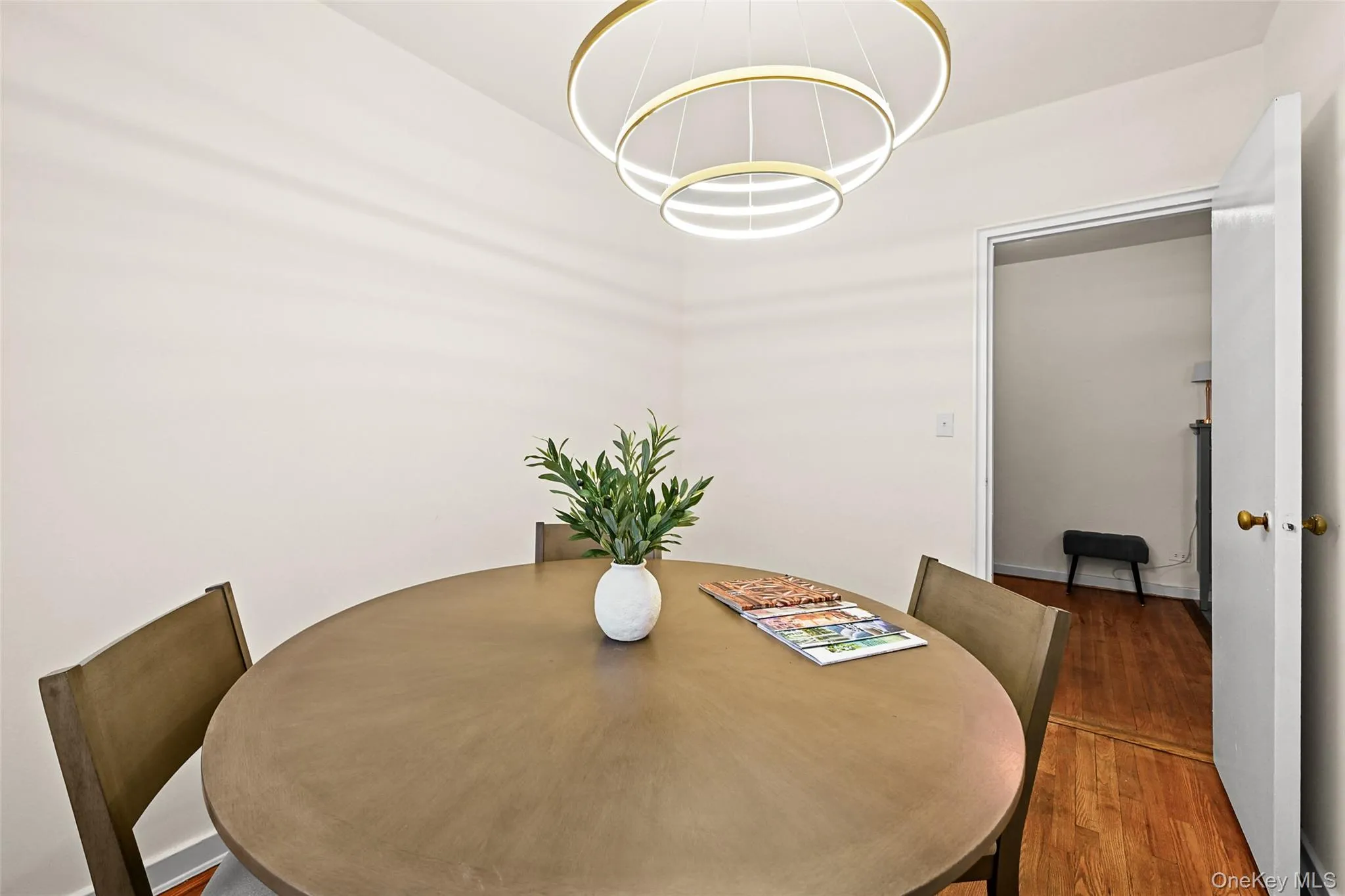 5 Rockledge Avenue, Greenburgh, NY, 2 Bedrooms Bedrooms, 6 Rooms Rooms,2 BathroomsBathrooms,Residential,For Rent,Rockledge,0,1030791 5 Rockledge Avenue, Greenburgh, NY, 2 Bedrooms Bedrooms, 6 Rooms Rooms,2 BathroomsBathrooms,Residential,For Rent,Rockledge,0,1030791