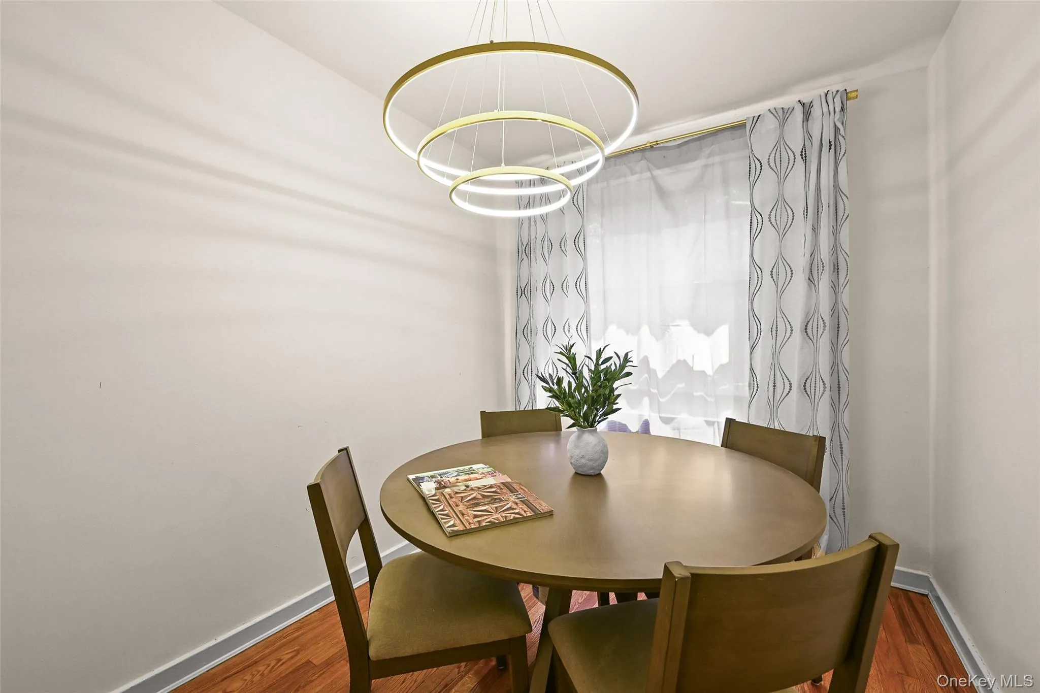5 Rockledge Avenue, Greenburgh, NY, 2 Bedrooms Bedrooms, 6 Rooms Rooms,2 BathroomsBathrooms,Residential,For Rent,Rockledge,0,1030791 5 Rockledge Avenue, Greenburgh, NY, 2 Bedrooms Bedrooms, 6 Rooms Rooms,2 BathroomsBathrooms,Residential,For Rent,Rockledge,0,1030791