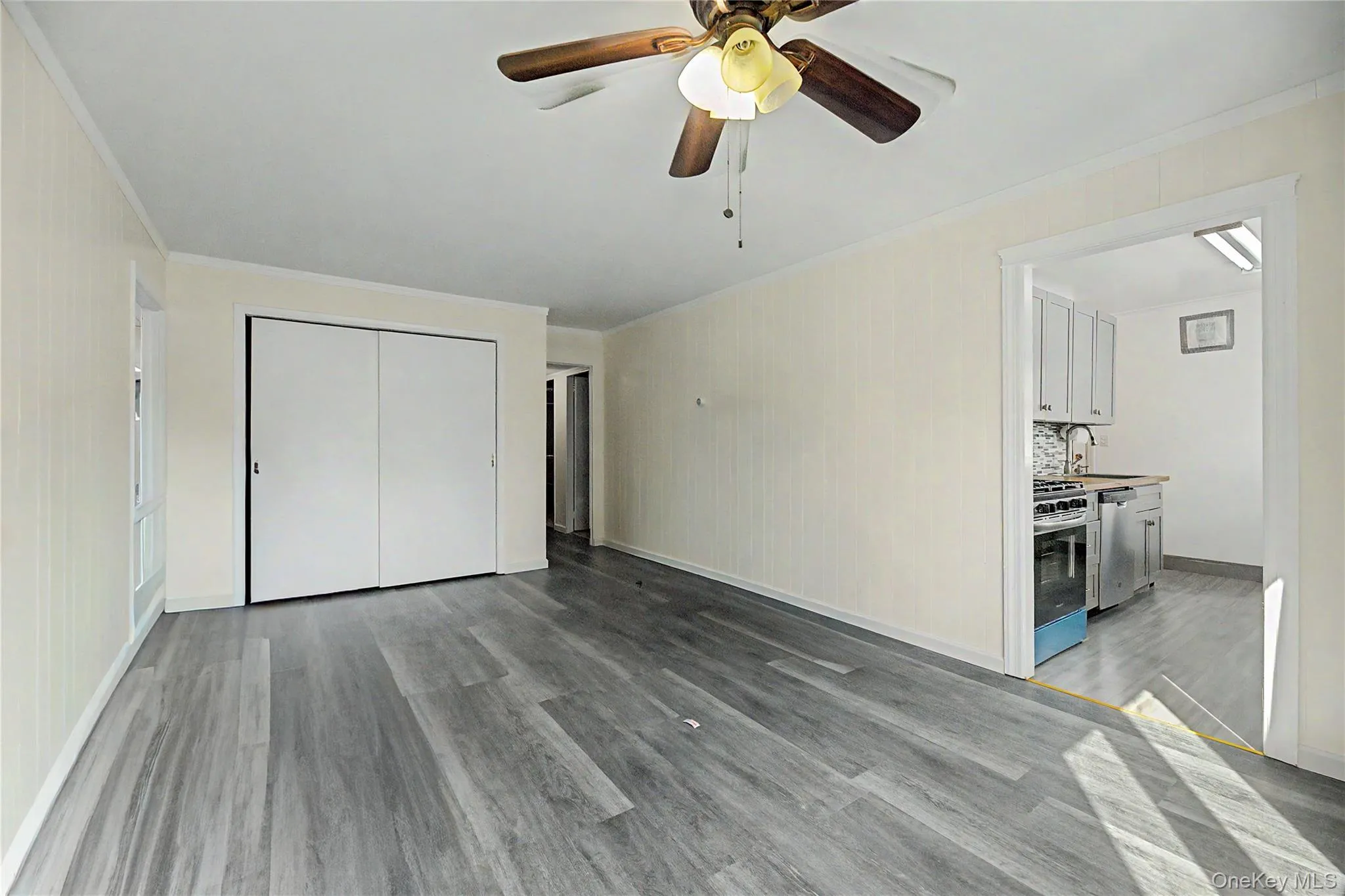 28 Roundhill Drive, Yonkers, NY, 3 Bedrooms Bedrooms, 7 Rooms Rooms,1 BathroomBathrooms,Residential Lease,For Rent,Roundhill,0,1030792 28 Roundhill Drive, Yonkers, NY, 3 Bedrooms Bedrooms, 7 Rooms Rooms,1 BathroomBathrooms,Residential Lease,For Rent,Roundhill,0,1030792