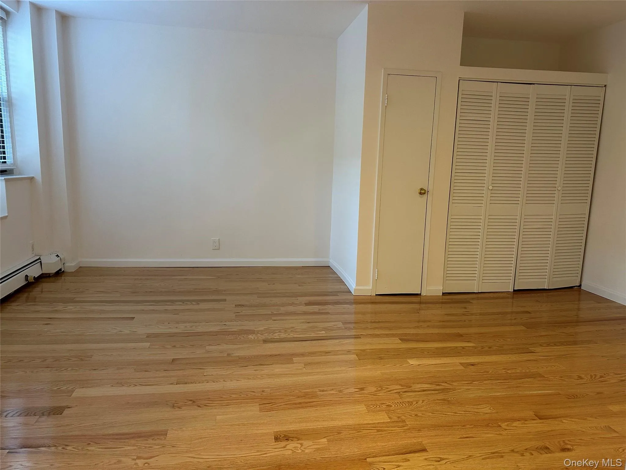 310 Riverside Boulevard, Long Beach, NY, 1 Room Rooms,1 BathroomBathrooms,Residential Lease,For Rent,Riverside,0,1030796 310 Riverside Boulevard, Long Beach, NY, 1 Room Rooms,1 BathroomBathrooms,Residential Lease,For Rent,Riverside,0,1030796