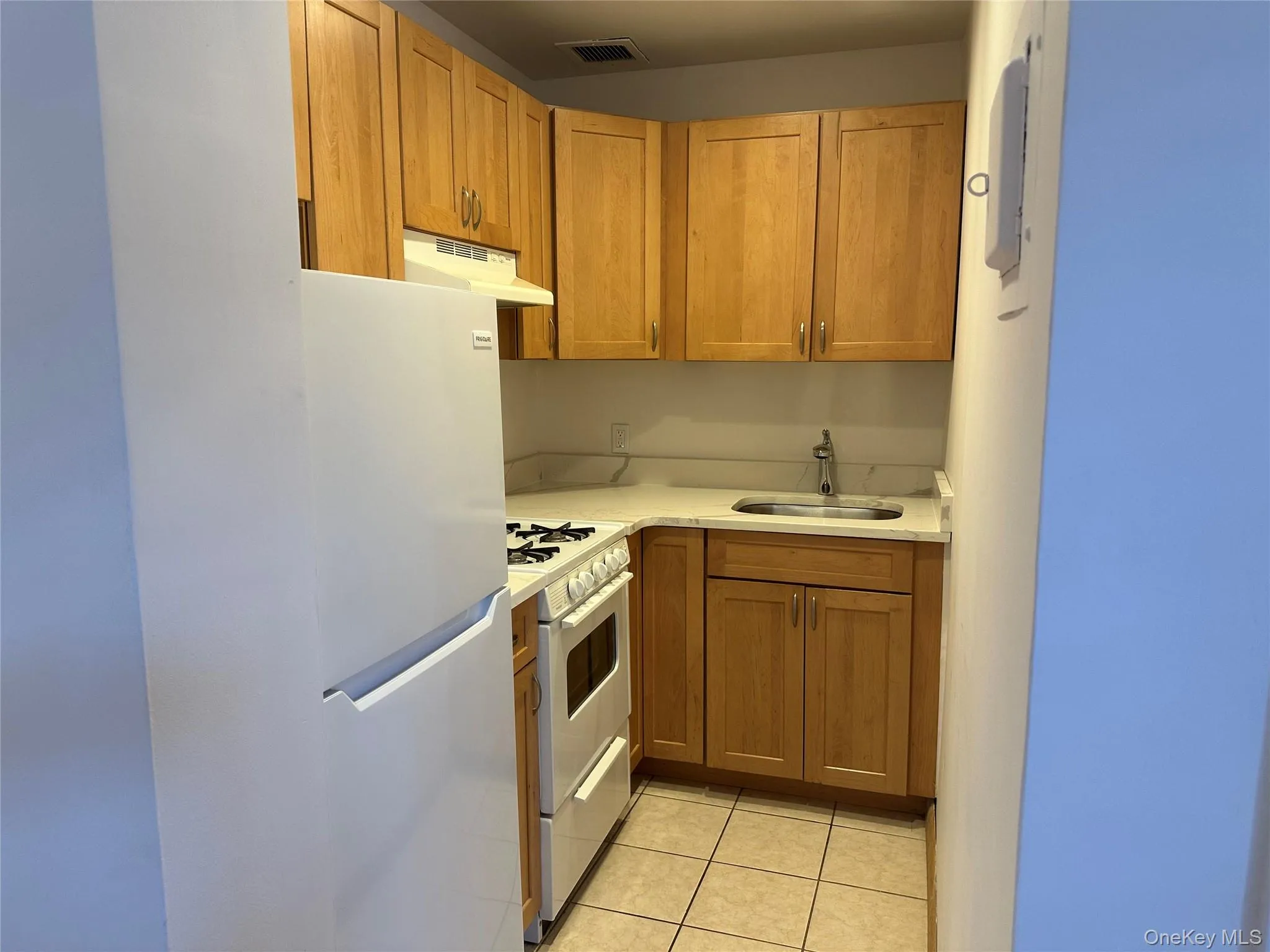310 Riverside Boulevard, Long Beach, NY, 1 Room Rooms,1 BathroomBathrooms,Residential Lease,For Rent,Riverside,0,1030796 310 Riverside Boulevard, Long Beach, NY, 1 Room Rooms,1 BathroomBathrooms,Residential Lease,For Rent,Riverside,0,1030796