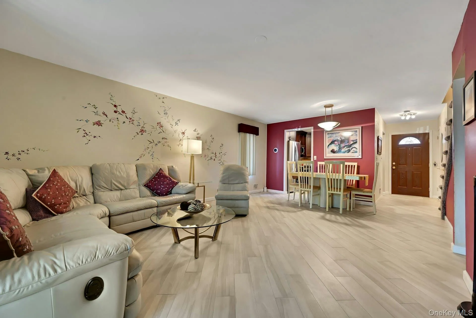 9 Heritage Drive, Clarkstown, NY, 2 Bedrooms Bedrooms, 7 Rooms Rooms,2 BathroomsBathrooms,Residential,For Rent,Heritage,0,1030800 9 Heritage Drive, Clarkstown, NY, 2 Bedrooms Bedrooms, 7 Rooms Rooms,2 BathroomsBathrooms,Residential,For Rent,Heritage,0,1030800