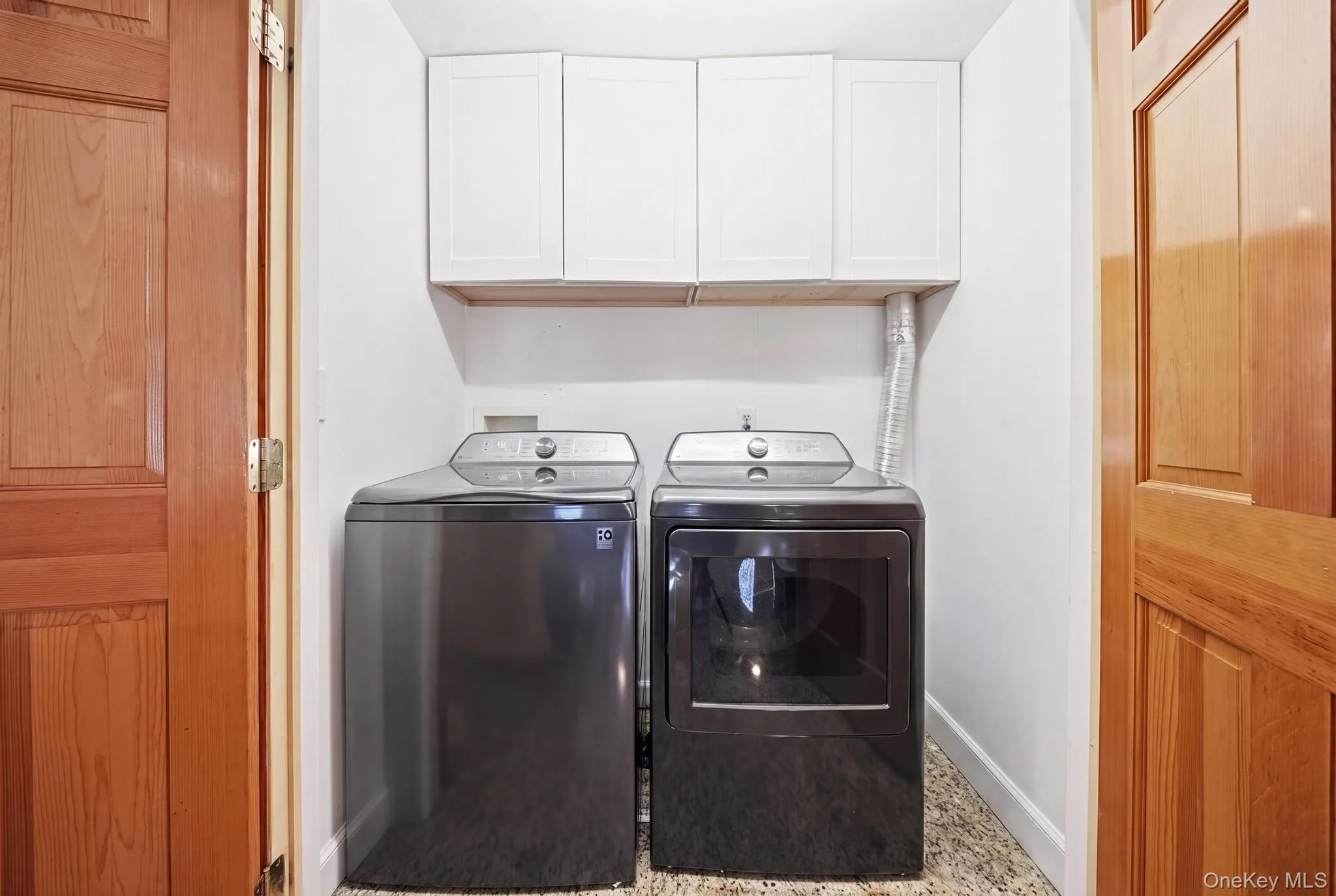 3 Marjorie Lane, Hempstead, NY, 5 Bedrooms Bedrooms, 9 Rooms Rooms,4 BathroomsBathrooms,Residential,For Rent,Marjorie,0,1030802 3 Marjorie Lane, Hempstead, NY, 5 Bedrooms Bedrooms, 9 Rooms Rooms,4 BathroomsBathrooms,Residential,For Rent,Marjorie,0,1030802