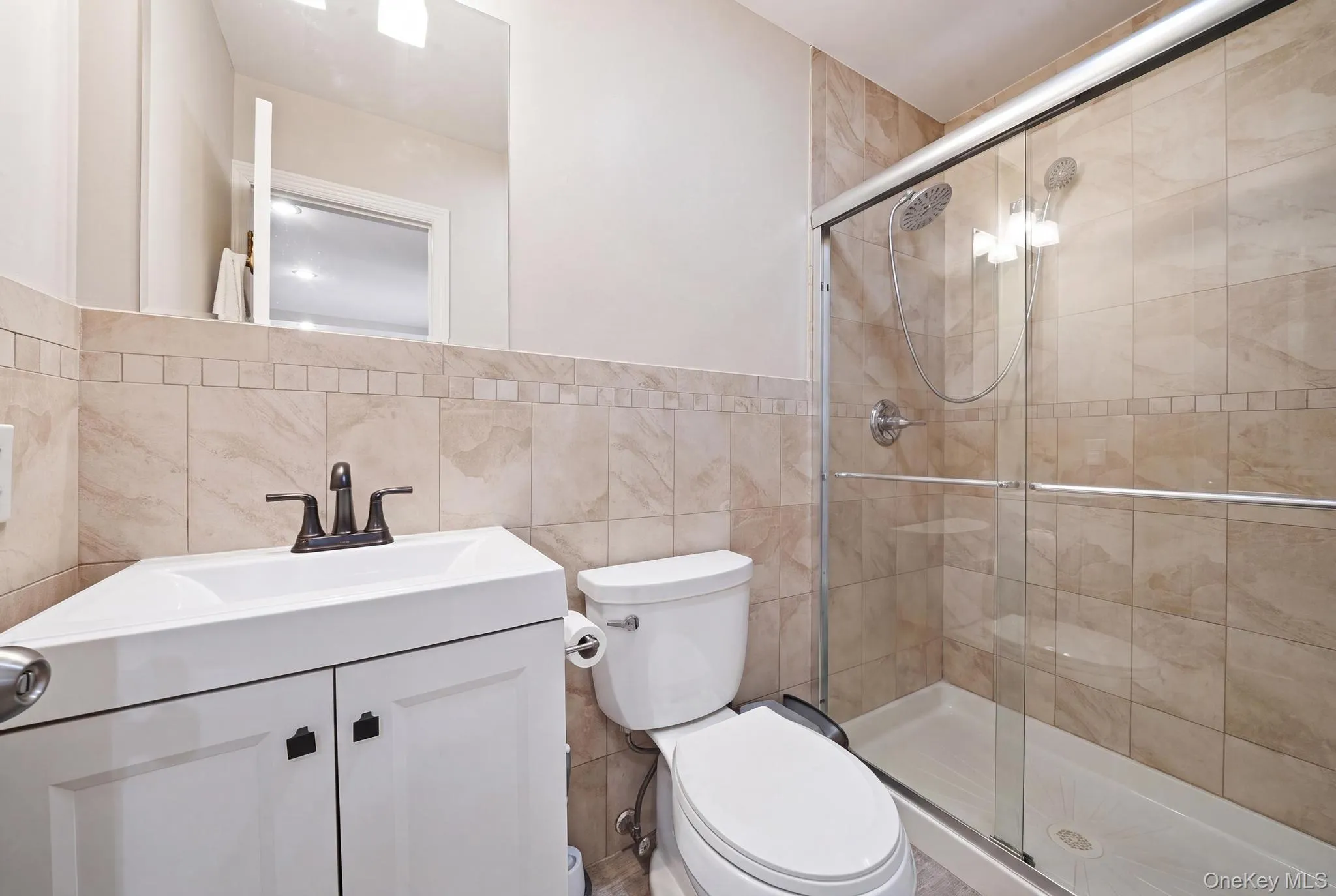 3 Marjorie Lane, Hempstead, NY, 5 Bedrooms Bedrooms, 9 Rooms Rooms,4 BathroomsBathrooms,Residential,For Rent,Marjorie,0,1030802 3 Marjorie Lane, Hempstead, NY, 5 Bedrooms Bedrooms, 9 Rooms Rooms,4 BathroomsBathrooms,Residential,For Rent,Marjorie,0,1030802