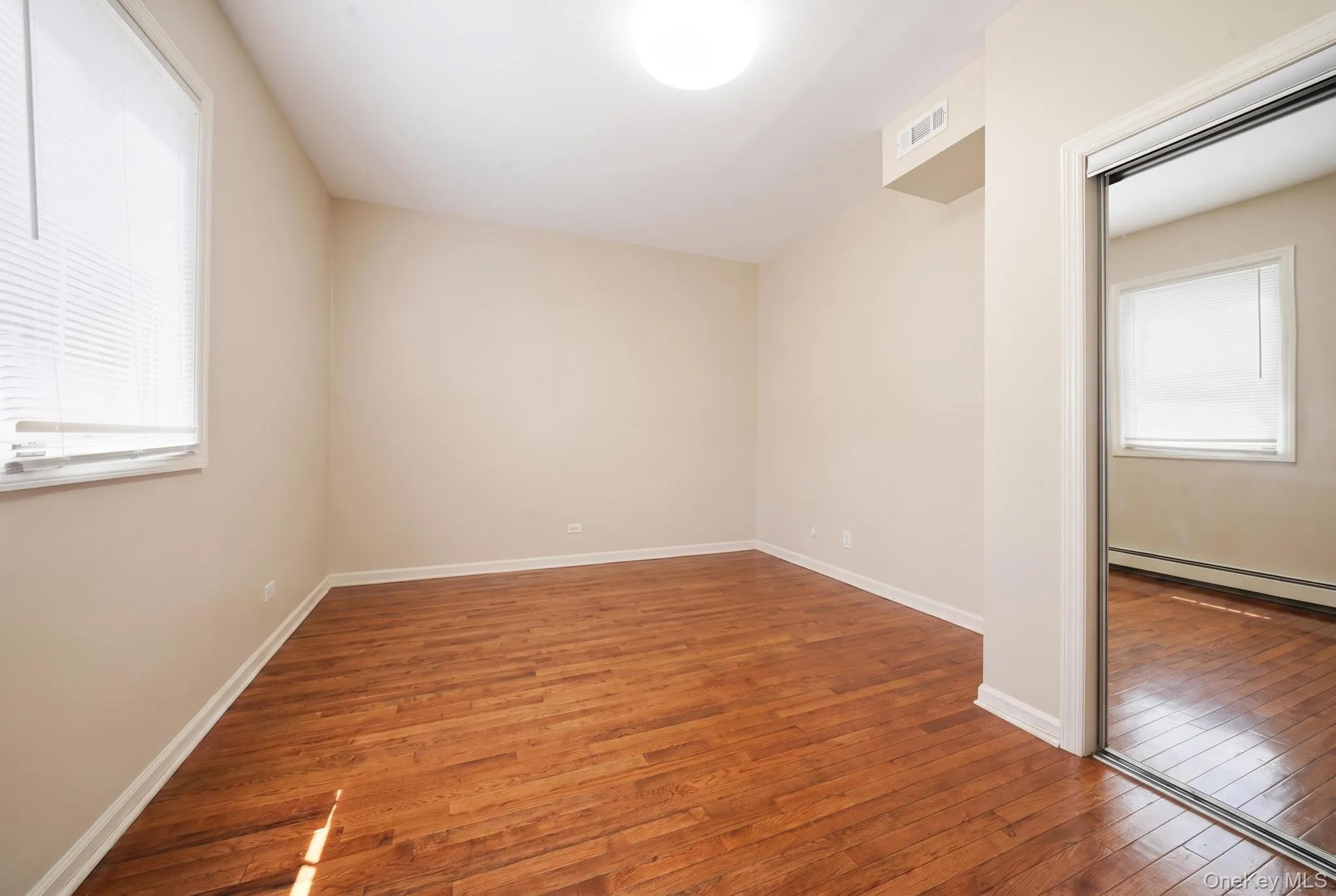 3 Marjorie Lane, Hempstead, NY, 5 Bedrooms Bedrooms, 9 Rooms Rooms,4 BathroomsBathrooms,Residential,For Rent,Marjorie,0,1030802 3 Marjorie Lane, Hempstead, NY, 5 Bedrooms Bedrooms, 9 Rooms Rooms,4 BathroomsBathrooms,Residential,For Rent,Marjorie,0,1030802