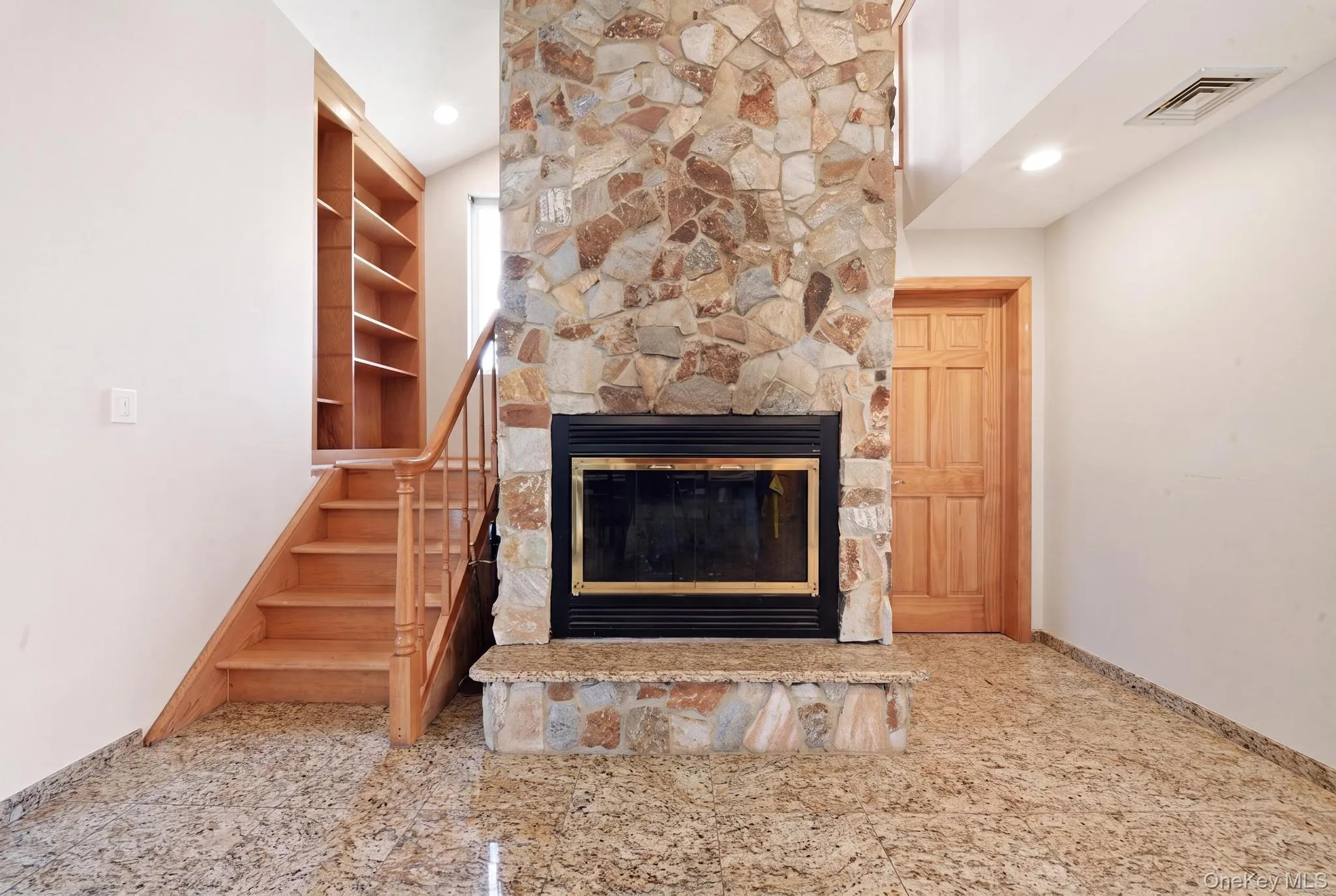 3 Marjorie Lane, Hempstead, NY, 5 Bedrooms Bedrooms, 9 Rooms Rooms,4 BathroomsBathrooms,Residential,For Rent,Marjorie,0,1030802 3 Marjorie Lane, Hempstead, NY, 5 Bedrooms Bedrooms, 9 Rooms Rooms,4 BathroomsBathrooms,Residential,For Rent,Marjorie,0,1030802