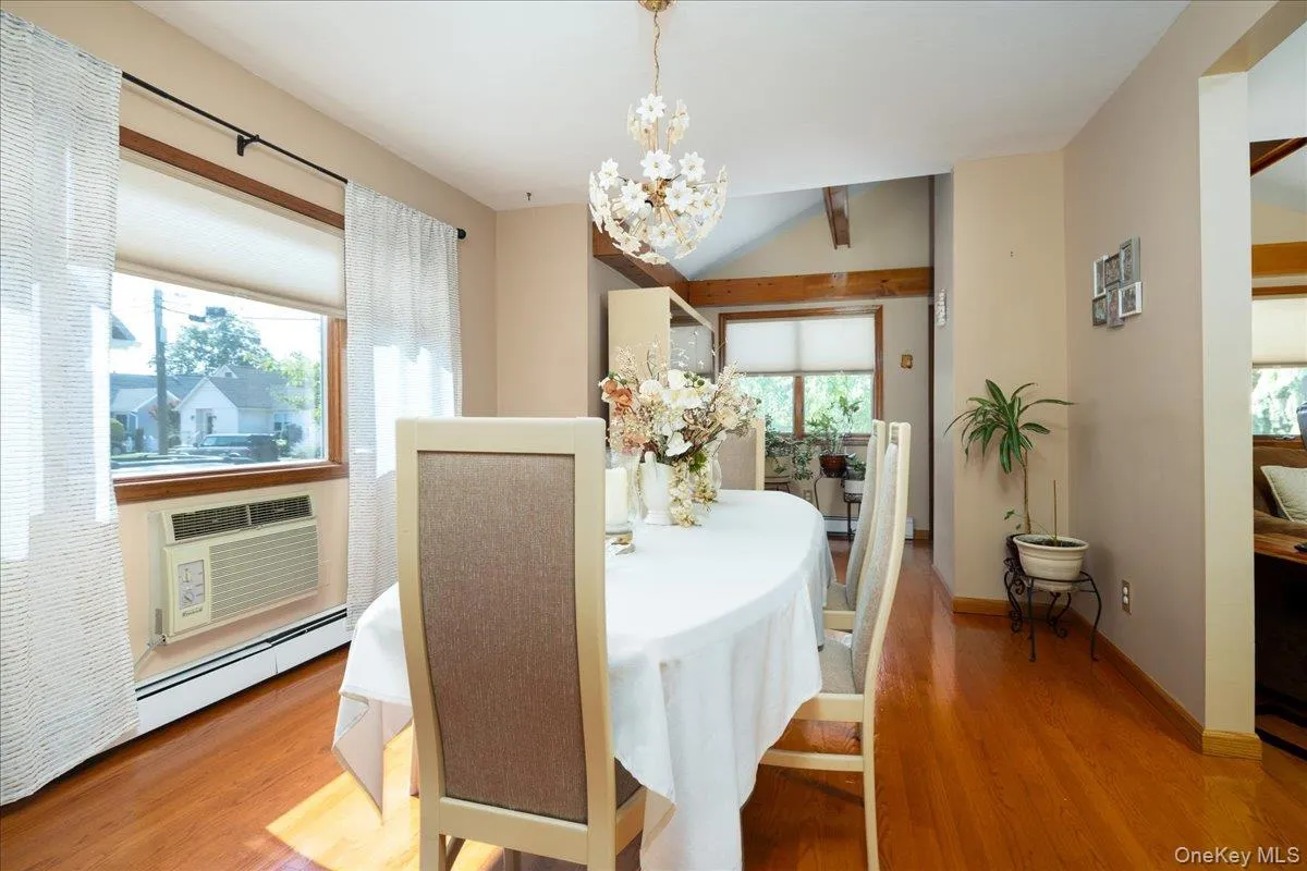 714 Wyckoff Avenue, Hempstead, NY, 3 Bedrooms Bedrooms, 6 Rooms Rooms,2 BathroomsBathrooms,Residential,For Rent,Wyckoff,0,1030806 714 Wyckoff Avenue, Hempstead, NY, 3 Bedrooms Bedrooms, 6 Rooms Rooms,2 BathroomsBathrooms,Residential,For Rent,Wyckoff,0,1030806