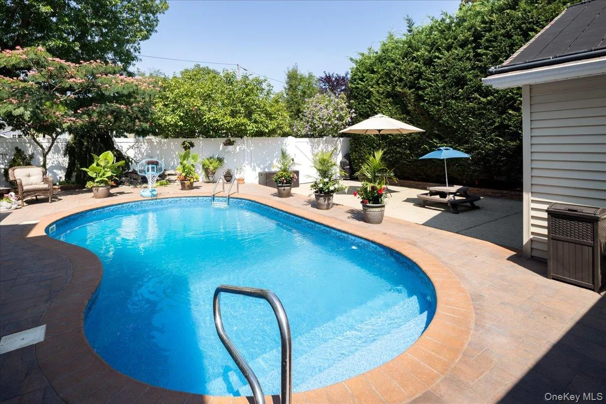 714 Wyckoff Avenue, Hempstead, NY, 3 Bedrooms Bedrooms, 6 Rooms Rooms,2 BathroomsBathrooms,Residential,For Rent,Wyckoff,0,1030806 714 Wyckoff Avenue, Hempstead, NY, 3 Bedrooms Bedrooms, 6 Rooms Rooms,2 BathroomsBathrooms,Residential,For Rent,Wyckoff,0,1030806