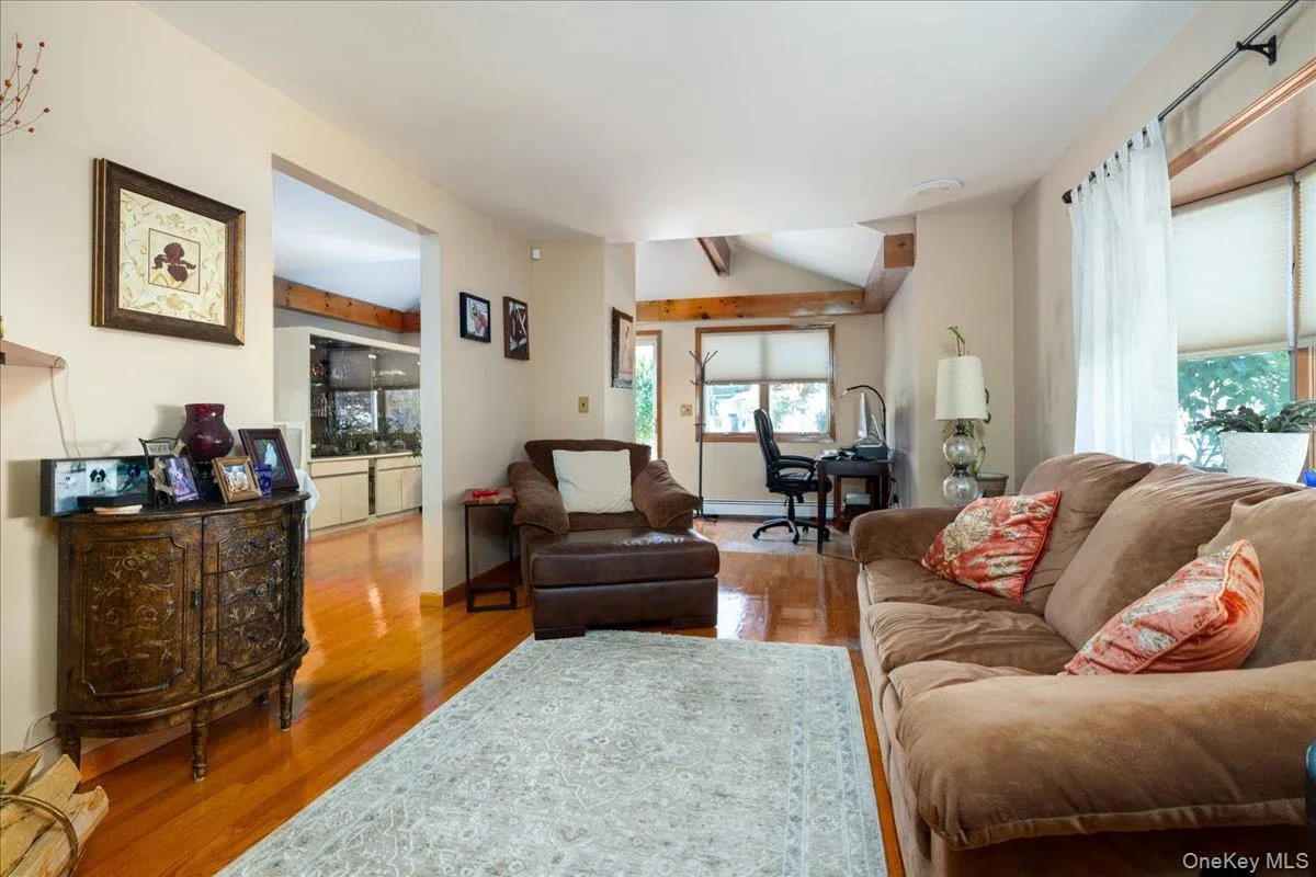 714 Wyckoff Avenue, Hempstead, NY, 3 Bedrooms Bedrooms, 6 Rooms Rooms,2 BathroomsBathrooms,Residential,For Rent,Wyckoff,0,1030806 714 Wyckoff Avenue, Hempstead, NY, 3 Bedrooms Bedrooms, 6 Rooms Rooms,2 BathroomsBathrooms,Residential,For Rent,Wyckoff,0,1030806