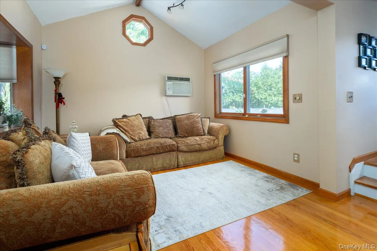 714 Wyckoff Avenue, Hempstead, NY, 3 Bedrooms Bedrooms, 6 Rooms Rooms,2 BathroomsBathrooms,Residential,For Rent,Wyckoff,0,1030806 714 Wyckoff Avenue, Hempstead, NY, 3 Bedrooms Bedrooms, 6 Rooms Rooms,2 BathroomsBathrooms,Residential,For Rent,Wyckoff,0,1030806