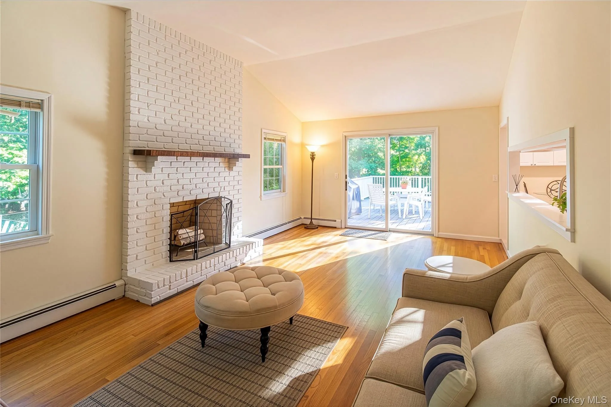 1540 Laurelwood Drive, Riverhead, NY, 4 Bedrooms Bedrooms, 9 Rooms Rooms,3 BathroomsBathrooms,Residential,For Rent,Laurelwood,0,1030811 1540 Laurelwood Drive, Riverhead, NY, 4 Bedrooms Bedrooms, 9 Rooms Rooms,3 BathroomsBathrooms,Residential,For Rent,Laurelwood,0,1030811