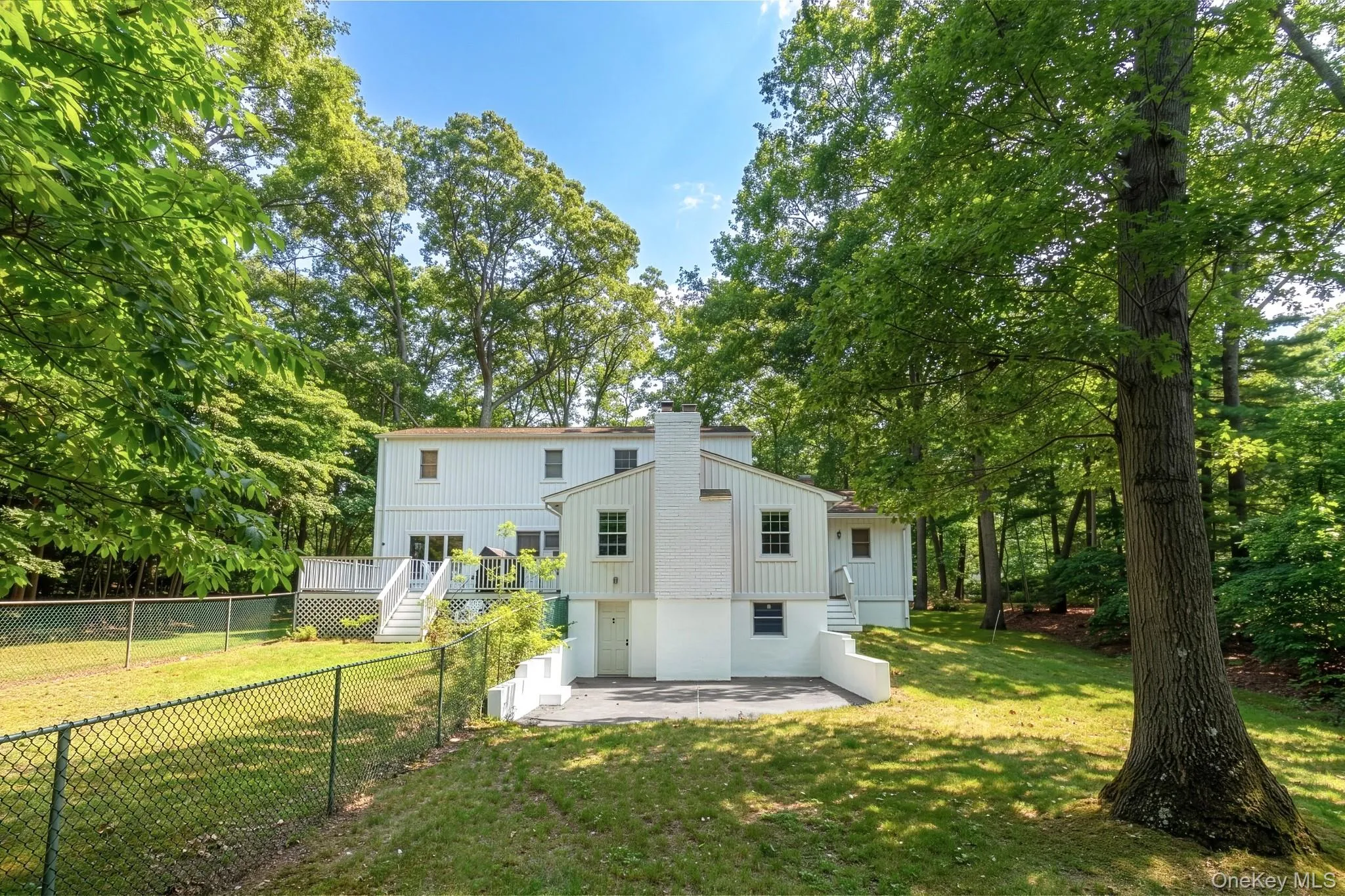 1540 Laurelwood Drive, Riverhead, NY, 4 Bedrooms Bedrooms, 9 Rooms Rooms,3 BathroomsBathrooms,Residential,For Rent,Laurelwood,0,1030811 1540 Laurelwood Drive, Riverhead, NY, 4 Bedrooms Bedrooms, 9 Rooms Rooms,3 BathroomsBathrooms,Residential,For Rent,Laurelwood,0,1030811