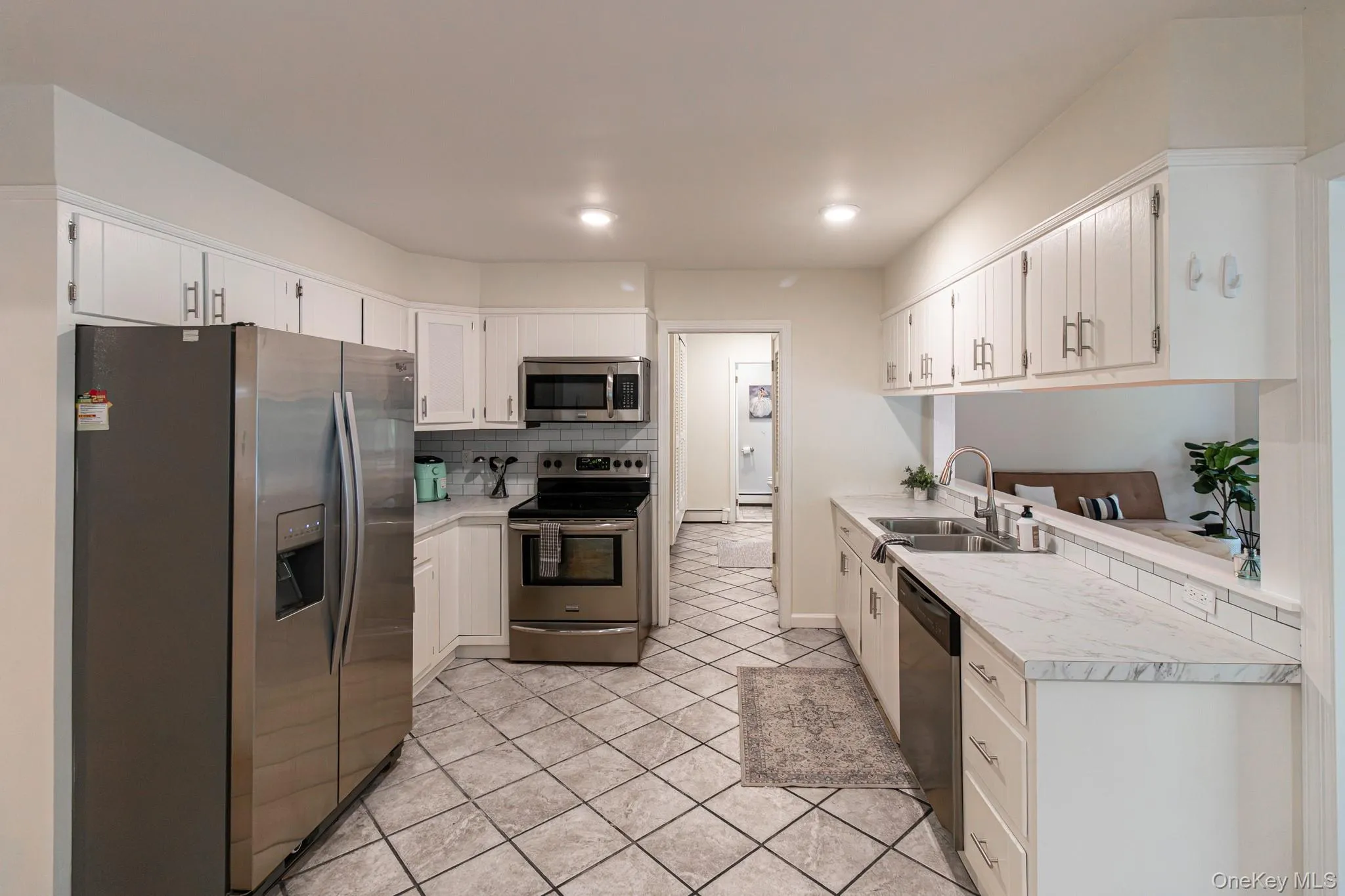 1540 Laurelwood Drive, Riverhead, NY, 4 Bedrooms Bedrooms, 9 Rooms Rooms,3 BathroomsBathrooms,Residential,For Rent,Laurelwood,0,1030811 1540 Laurelwood Drive, Riverhead, NY, 4 Bedrooms Bedrooms, 9 Rooms Rooms,3 BathroomsBathrooms,Residential,For Rent,Laurelwood,0,1030811