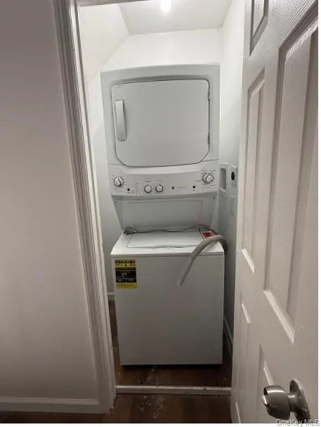 82 High Rock Road, New Baltimore, NY, 3 Bedrooms Bedrooms, 6 Rooms Rooms,2 BathroomsBathrooms,Residential,For Rent,High Rock,0,1030817 82 High Rock Road, New Baltimore, NY, 3 Bedrooms Bedrooms, 6 Rooms Rooms,2 BathroomsBathrooms,Residential,For Rent,High Rock,0,1030817