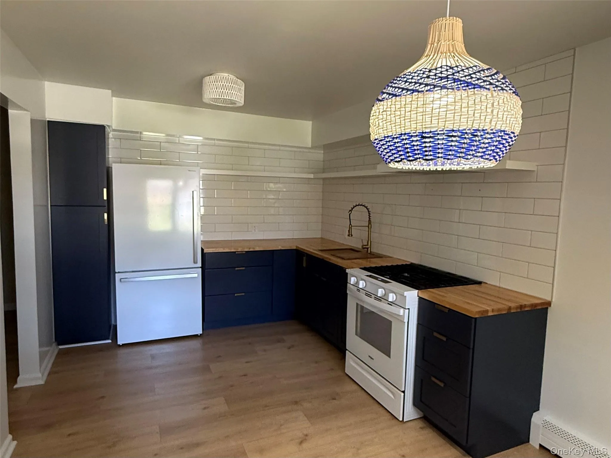 1668 Route 9, Wappinger, NY, 1 Bedroom Bedrooms, 5 Rooms Rooms,1 BathroomBathrooms,Residential,For Rent,Route 9,0,1030820 1668 Route 9, Wappinger, NY, 1 Bedroom Bedrooms, 5 Rooms Rooms,1 BathroomBathrooms,Residential,For Rent,Route 9,0,1030820