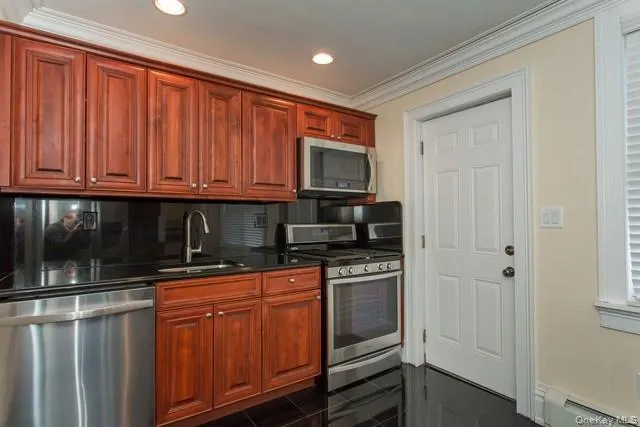 163 Fire Island Avenue, Babylon, NY, 1 Bedroom Bedrooms, 3 Rooms Rooms,1 BathroomBathrooms,Residential Lease,For Rent,Fire Island,0,1030821 163 Fire Island Avenue, Babylon, NY, 1 Bedroom Bedrooms, 3 Rooms Rooms,1 BathroomBathrooms,Residential Lease,For Rent,Fire Island,0,1030821