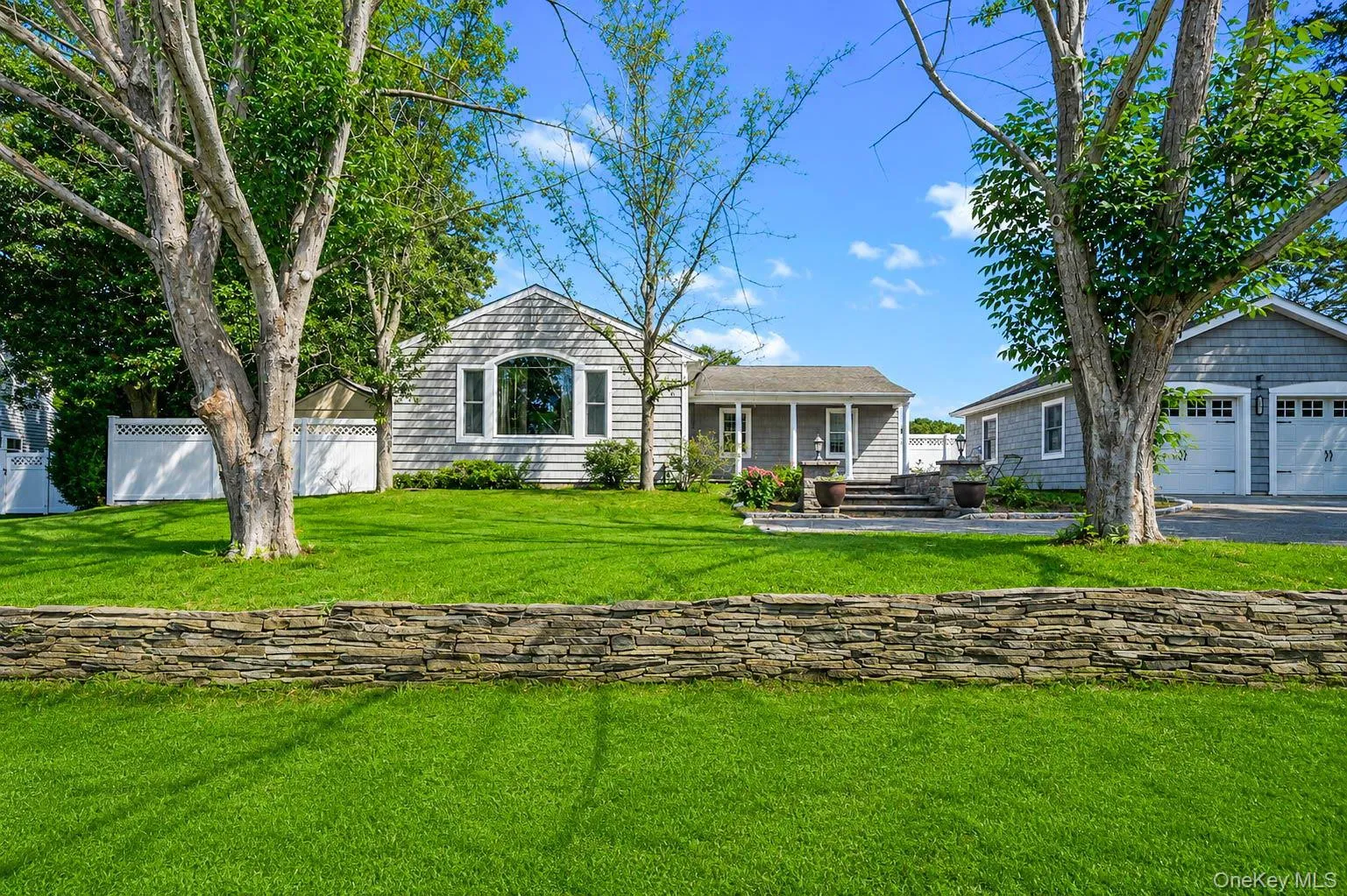 23 Cottage Drive, Brookhaven, NY, 3 Bedrooms Bedrooms, 5 Rooms Rooms,2 BathroomsBathrooms,Residential,For Rent,Cottage,0,1030825 23 Cottage Drive, Brookhaven, NY, 3 Bedrooms Bedrooms, 5 Rooms Rooms,2 BathroomsBathrooms,Residential,For Rent,Cottage,0,1030825