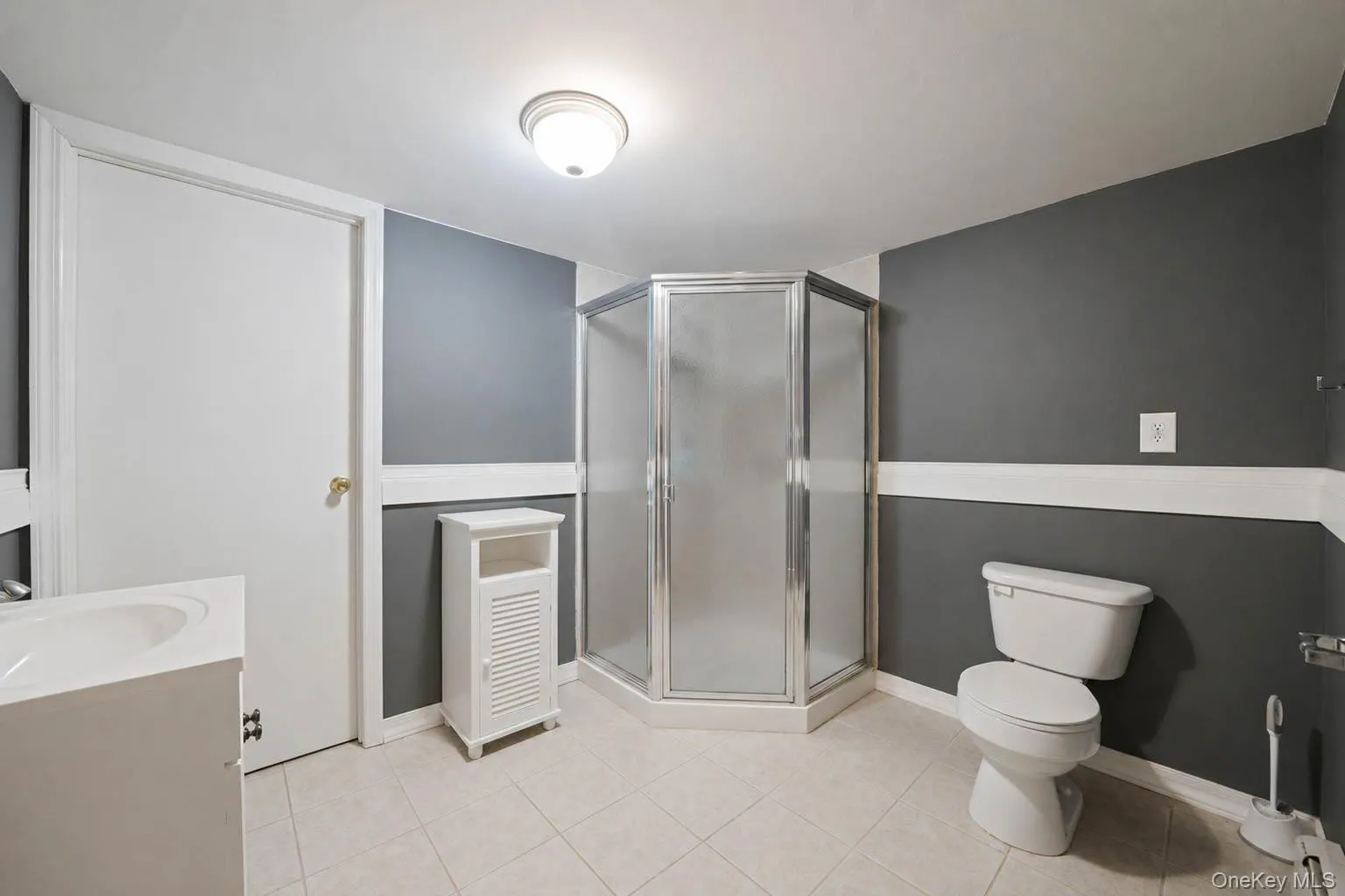 23 Cottage Drive, Brookhaven, NY, 3 Bedrooms Bedrooms, 5 Rooms Rooms,2 BathroomsBathrooms,Residential,For Rent,Cottage,0,1030825 23 Cottage Drive, Brookhaven, NY, 3 Bedrooms Bedrooms, 5 Rooms Rooms,2 BathroomsBathrooms,Residential,For Rent,Cottage,0,1030825