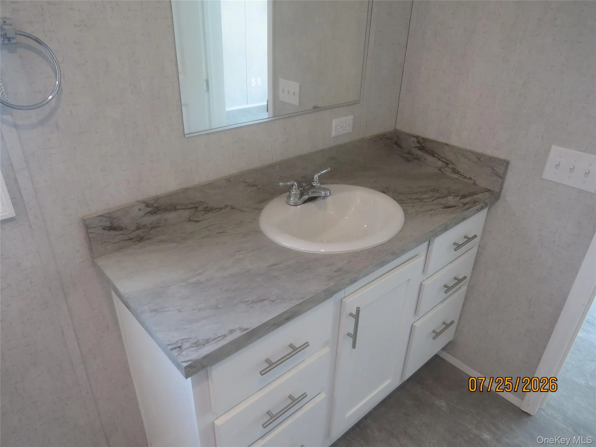 723 Beekman Road, Beekman, NY, 3 Bedrooms Bedrooms, 6 Rooms Rooms,2 BathroomsBathrooms,Residential,For Rent,Beekman,0,1030828 723 Beekman Road, Beekman, NY, 3 Bedrooms Bedrooms, 6 Rooms Rooms,2 BathroomsBathrooms,Residential,For Rent,Beekman,0,1030828