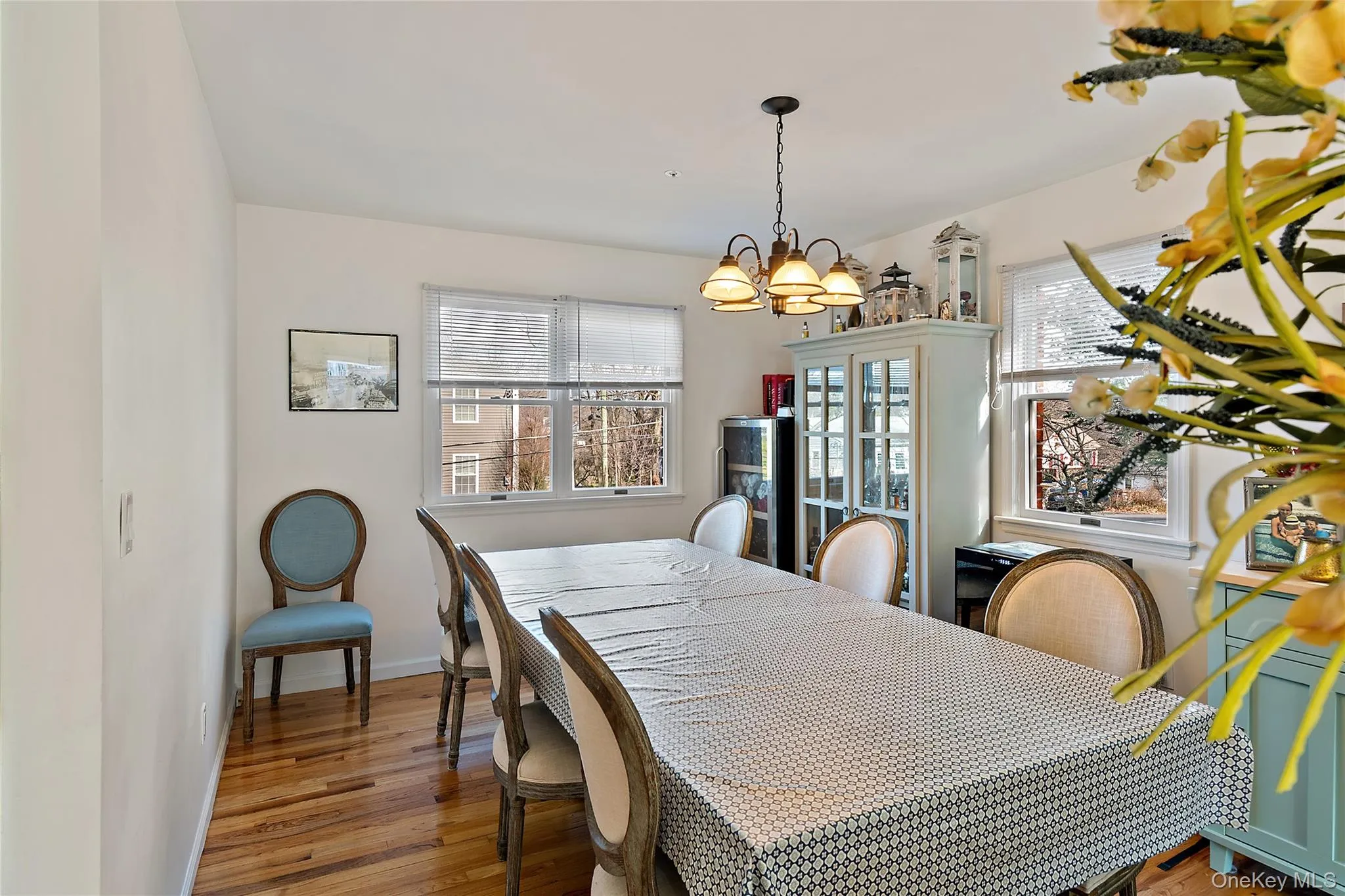 36 Florence Avenue, Greenburgh, NY, 3 Bedrooms Bedrooms, 5 Rooms Rooms,2 BathroomsBathrooms,Residential Lease,For Rent,Florence,0,1030829 36 Florence Avenue, Greenburgh, NY, 3 Bedrooms Bedrooms, 5 Rooms Rooms,2 BathroomsBathrooms,Residential Lease,For Rent,Florence,0,1030829