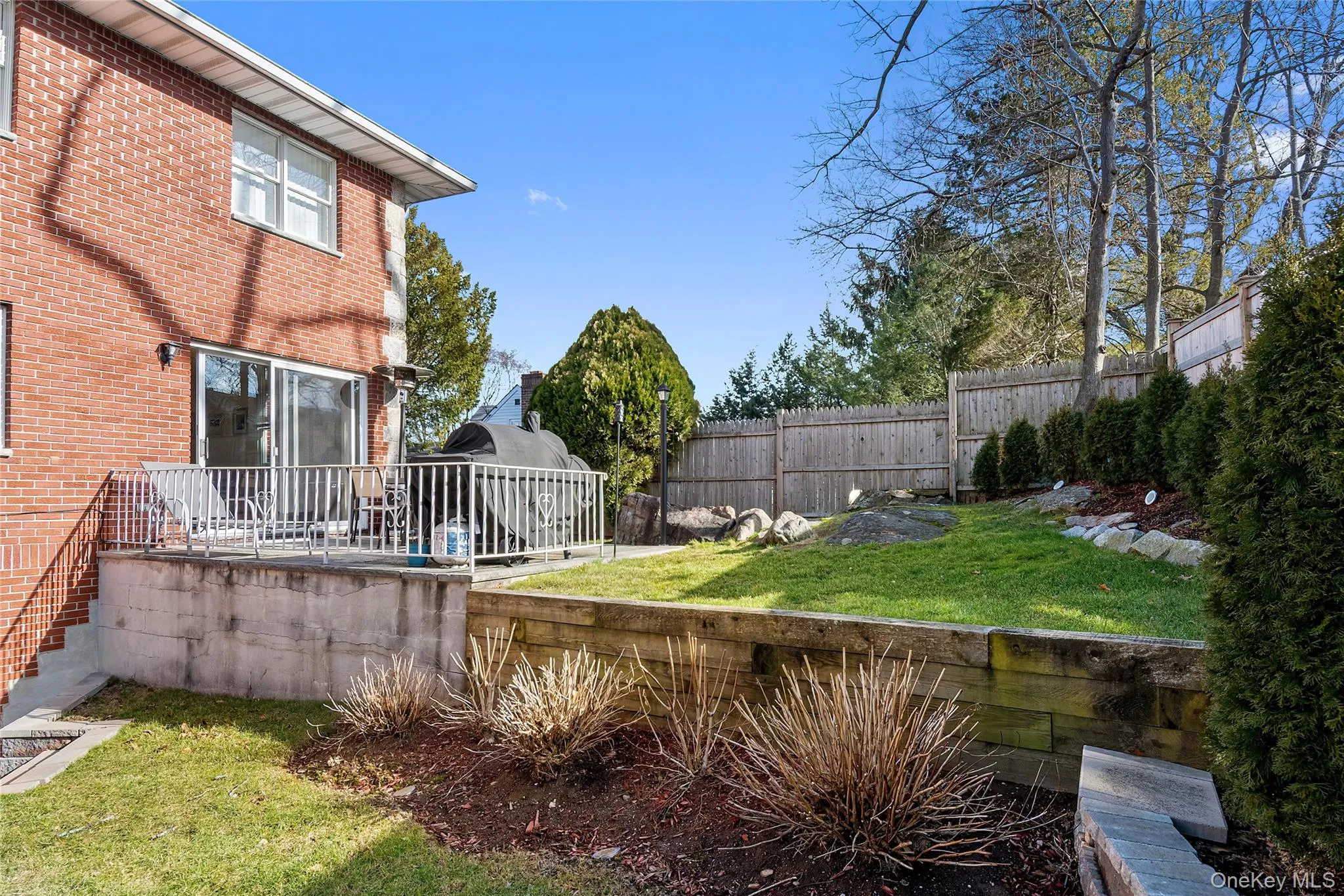 36 Florence Avenue, Greenburgh, NY, 3 Bedrooms Bedrooms, 5 Rooms Rooms,2 BathroomsBathrooms,Residential Lease,For Rent,Florence,0,1030829 36 Florence Avenue, Greenburgh, NY, 3 Bedrooms Bedrooms, 5 Rooms Rooms,2 BathroomsBathrooms,Residential Lease,For Rent,Florence,0,1030829