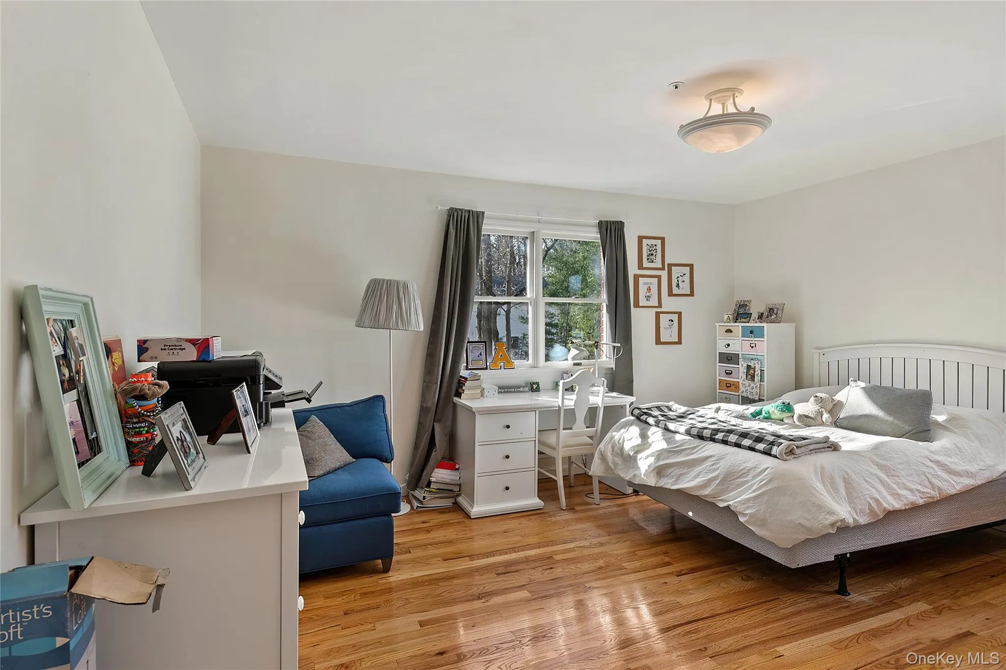 36 Florence Avenue, Greenburgh, NY, 3 Bedrooms Bedrooms, 5 Rooms Rooms,2 BathroomsBathrooms,Residential Lease,For Rent,Florence,0,1030829 36 Florence Avenue, Greenburgh, NY, 3 Bedrooms Bedrooms, 5 Rooms Rooms,2 BathroomsBathrooms,Residential Lease,For Rent,Florence,0,1030829