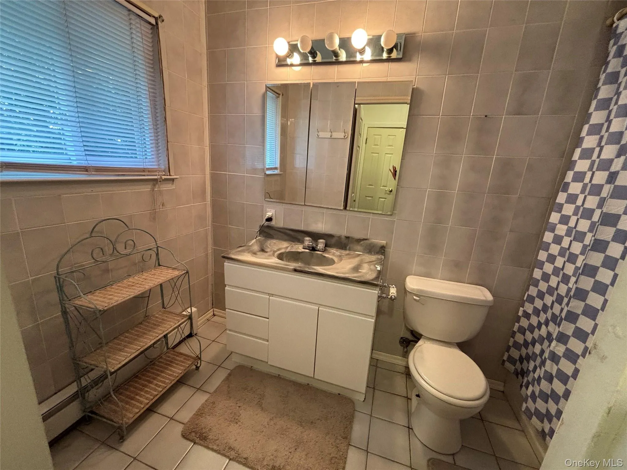 15 Sandy Court, Brookhaven, NY, 4 Bedrooms Bedrooms, 9 Rooms Rooms,2 BathroomsBathrooms,Residential,For Rent,Sandy,0,1030830 15 Sandy Court, Brookhaven, NY, 4 Bedrooms Bedrooms, 9 Rooms Rooms,2 BathroomsBathrooms,Residential,For Rent,Sandy,0,1030830
