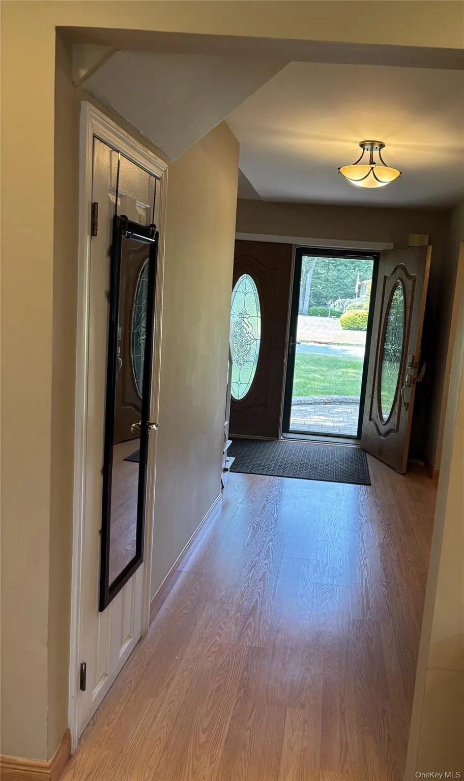 15 Sandy Court, Brookhaven, NY, 4 Bedrooms Bedrooms, 9 Rooms Rooms,2 BathroomsBathrooms,Residential,For Rent,Sandy,0,1030830 15 Sandy Court, Brookhaven, NY, 4 Bedrooms Bedrooms, 9 Rooms Rooms,2 BathroomsBathrooms,Residential,For Rent,Sandy,0,1030830