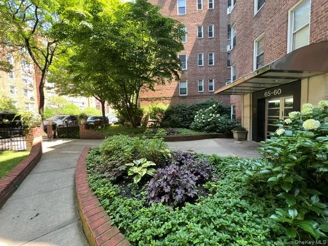 65-60 Wetherole Street Rego Park, New York, NY, 1 Bedroom Bedrooms, 3 Rooms Rooms,1 BathroomBathrooms,Residential,For Rent,Rego Park,0,1030834 65-60 Wetherole Street Rego Park, New York, NY, 1 Bedroom Bedrooms, 3 Rooms Rooms,1 BathroomBathrooms,Residential,For Rent,Rego Park,0,1030834