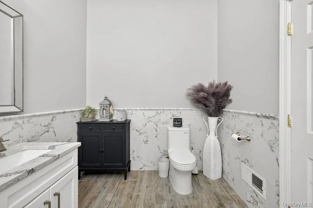 24 Bauer Avenue, Brookhaven, NY, 3 Bedrooms Bedrooms, 7 Rooms Rooms,2 BathroomsBathrooms,Residential,For Rent,Bauer,0,1030838 24 Bauer Avenue, Brookhaven, NY, 3 Bedrooms Bedrooms, 7 Rooms Rooms,2 BathroomsBathrooms,Residential,For Rent,Bauer,0,1030838