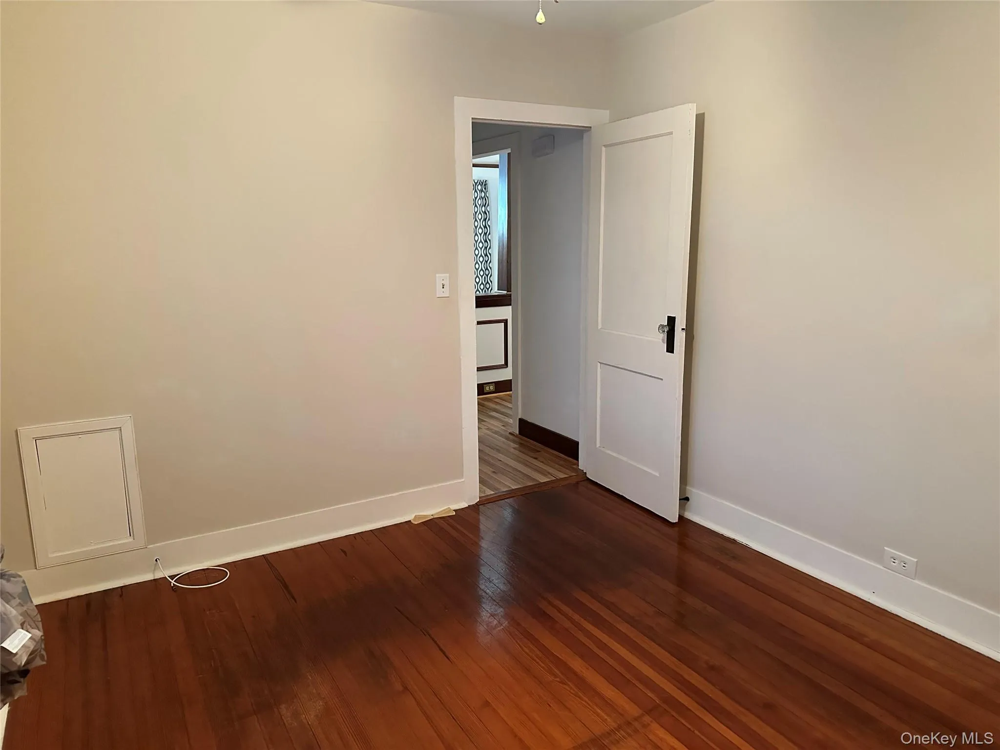 517 Flint Street, Southold, NY, 2 Bedrooms Bedrooms, 7 Rooms Rooms,1 BathroomBathrooms,Residential Lease,For Rent,Flint,0,1030843 517 Flint Street, Southold, NY, 2 Bedrooms Bedrooms, 7 Rooms Rooms,1 BathroomBathrooms,Residential Lease,For Rent,Flint,0,1030843
