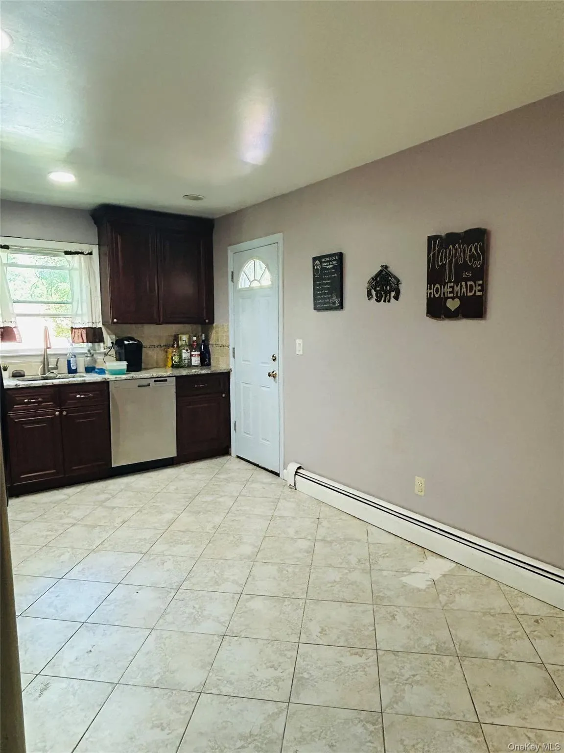 147 Westminster Drive, Yonkers, NY, 4 Bedrooms Bedrooms, 4 Rooms Rooms,3 BathroomsBathrooms,Residential,For Rent,Westminster,0,1030844 147 Westminster Drive, Yonkers, NY, 4 Bedrooms Bedrooms, 4 Rooms Rooms,3 BathroomsBathrooms,Residential,For Rent,Westminster,0,1030844