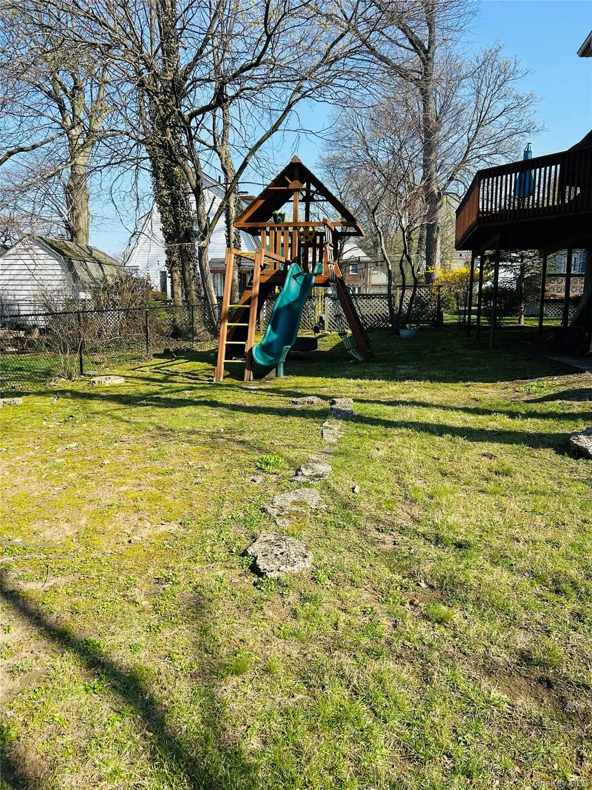 147 Westminster Drive, Yonkers, NY, 4 Bedrooms Bedrooms, 4 Rooms Rooms,3 BathroomsBathrooms,Residential,For Rent,Westminster,0,1030844 147 Westminster Drive, Yonkers, NY, 4 Bedrooms Bedrooms, 4 Rooms Rooms,3 BathroomsBathrooms,Residential,For Rent,Westminster,0,1030844