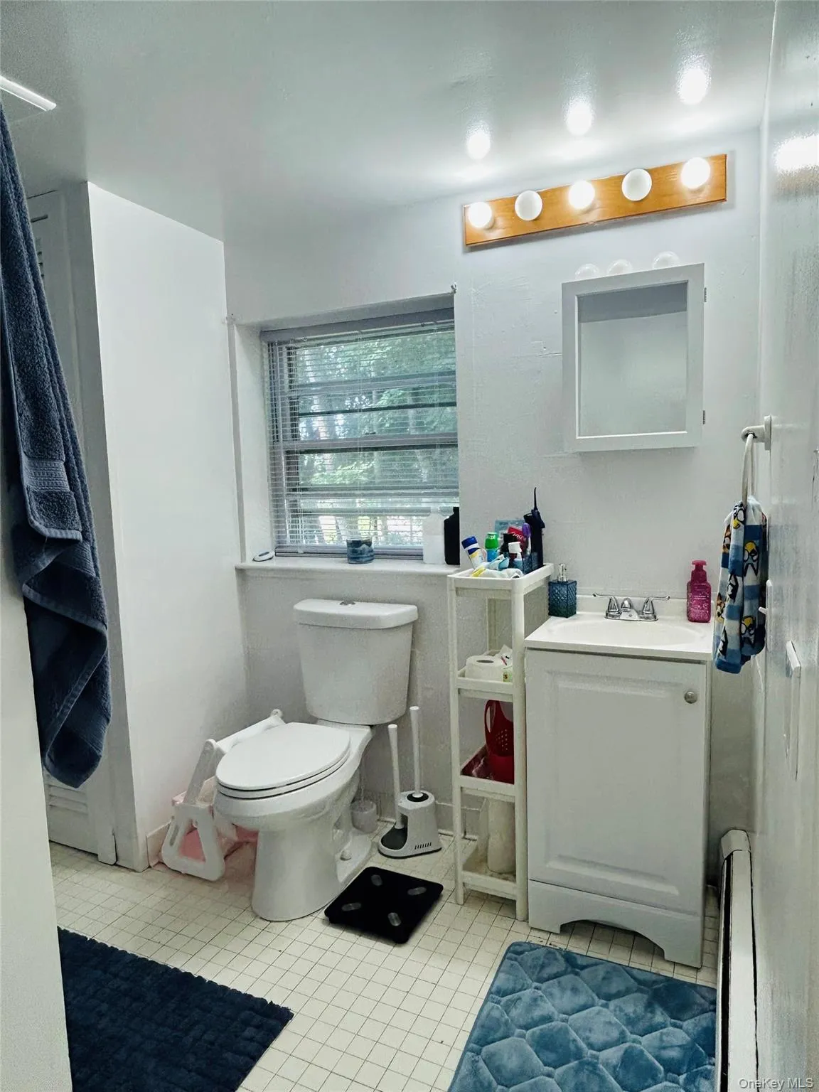 147 Westminster Drive, Yonkers, NY, 4 Bedrooms Bedrooms, 4 Rooms Rooms,3 BathroomsBathrooms,Residential,For Rent,Westminster,0,1030844 147 Westminster Drive, Yonkers, NY, 4 Bedrooms Bedrooms, 4 Rooms Rooms,3 BathroomsBathrooms,Residential,For Rent,Westminster,0,1030844