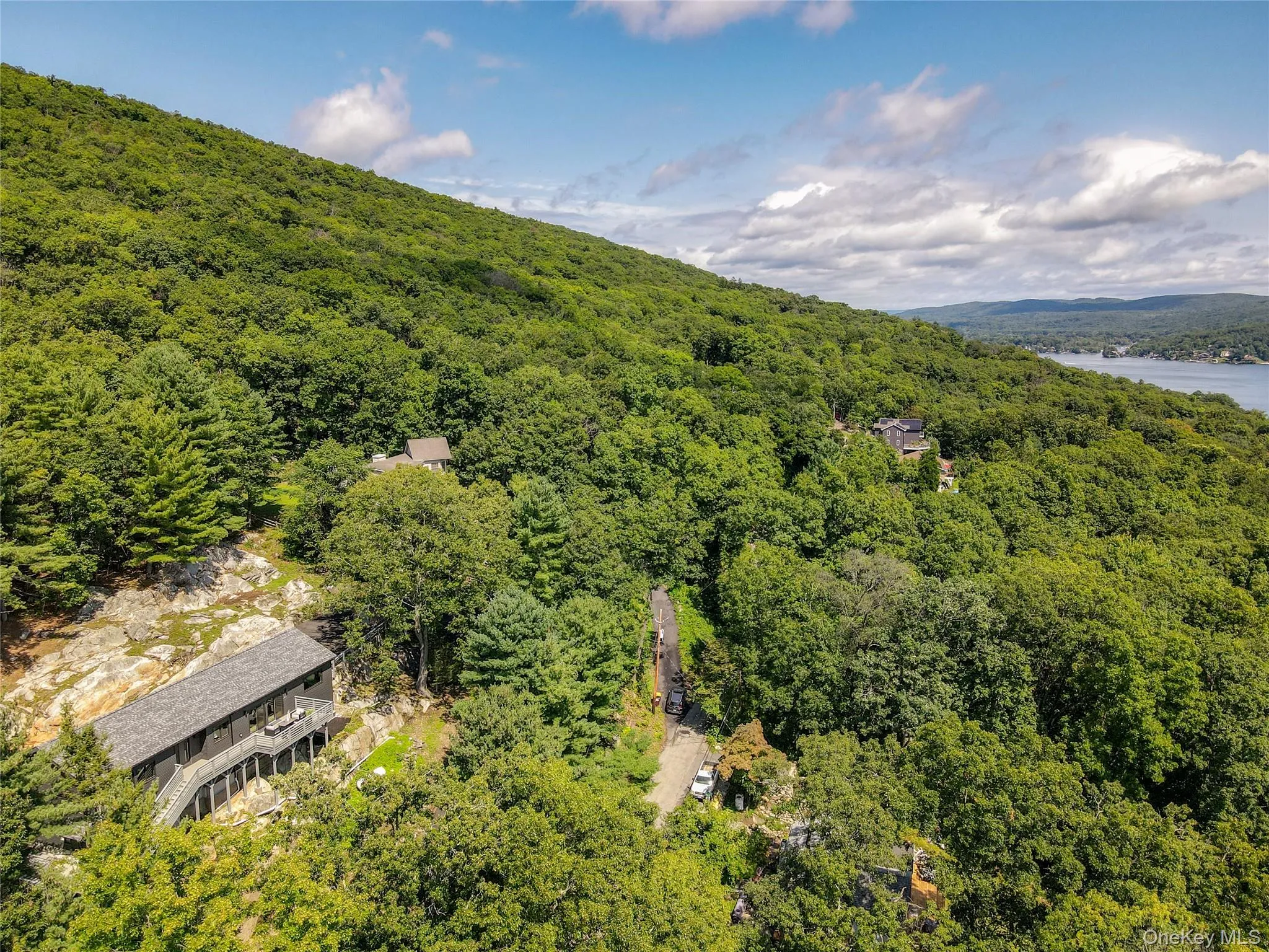 87 Blueberry Hill, Warwick (town), NY, 1 Bedroom Bedrooms, 5 Rooms Rooms,3 BathroomsBathrooms,Residential,For Rent,Blueberry,0,1030853 87 Blueberry Hill, Warwick (town), NY, 1 Bedroom Bedrooms, 5 Rooms Rooms,3 BathroomsBathrooms,Residential,For Rent,Blueberry,0,1030853