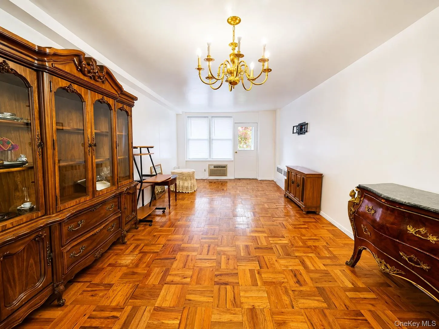 67-50 Thornton Place, New York, NY, 2 Bedrooms Bedrooms, 4 Rooms Rooms,1 BathroomBathrooms,Residential,For Rent,Thornton,0,1030856 67-50 Thornton Place, New York, NY, 2 Bedrooms Bedrooms, 4 Rooms Rooms,1 BathroomBathrooms,Residential,For Rent,Thornton,0,1030856