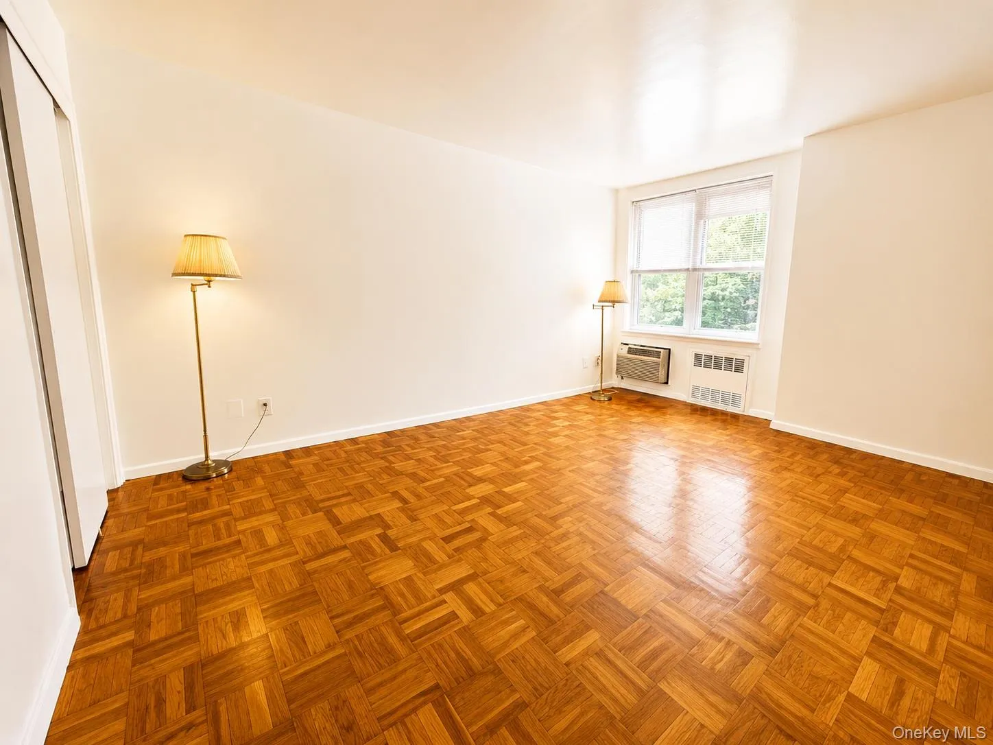 67-50 Thornton Place, New York, NY, 2 Bedrooms Bedrooms, 4 Rooms Rooms,1 BathroomBathrooms,Residential,For Rent,Thornton,0,1030856 67-50 Thornton Place, New York, NY, 2 Bedrooms Bedrooms, 4 Rooms Rooms,1 BathroomBathrooms,Residential,For Rent,Thornton,0,1030856