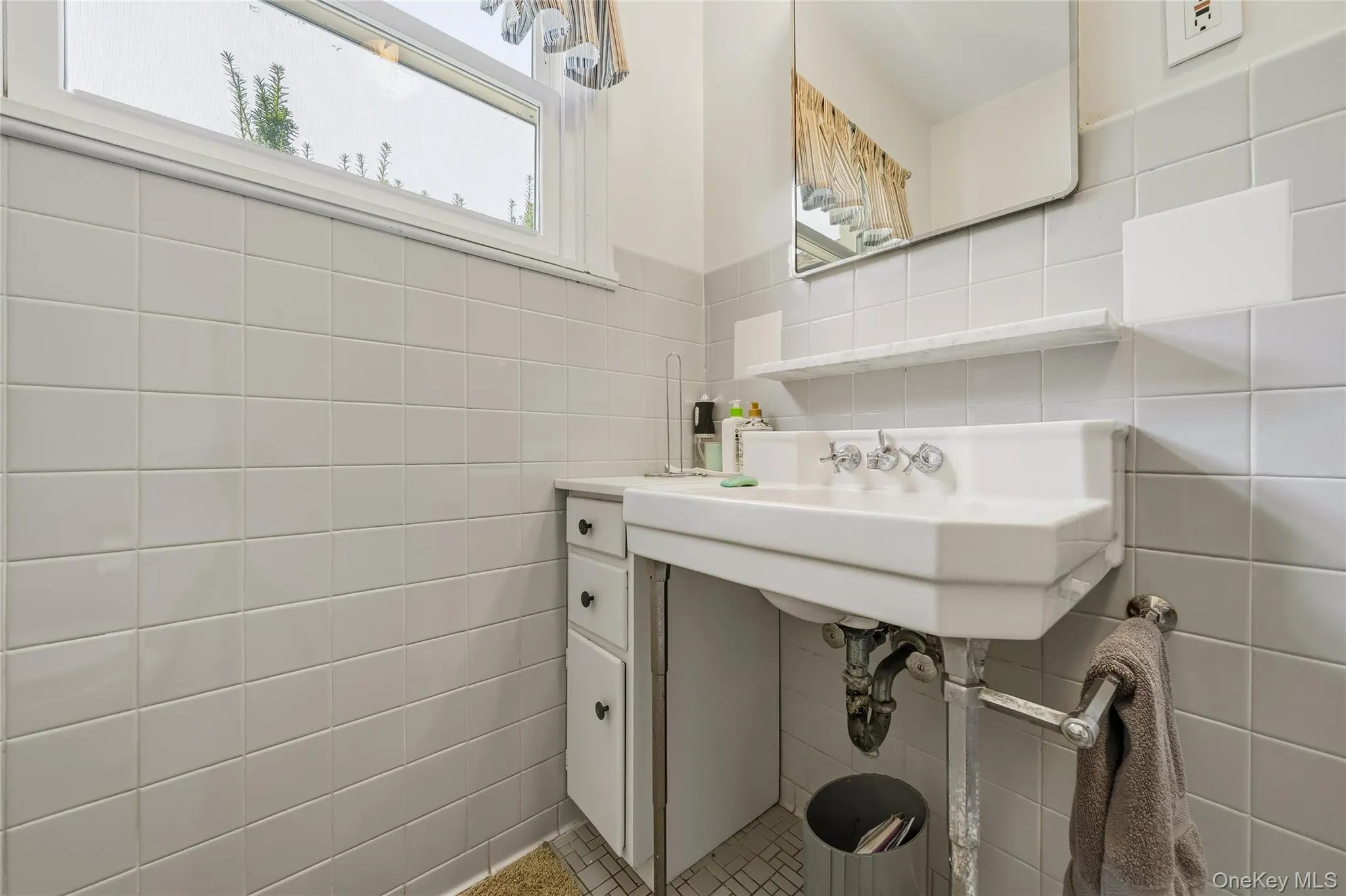 130 Cromwell Hill Road, Monroe, NY, 4 Bedrooms Bedrooms, 10 Rooms Rooms,2 BathroomsBathrooms,Residential,For Rent,Cromwell Hill,0,1030858 130 Cromwell Hill Road, Monroe, NY, 4 Bedrooms Bedrooms, 10 Rooms Rooms,2 BathroomsBathrooms,Residential,For Rent,Cromwell Hill,0,1030858